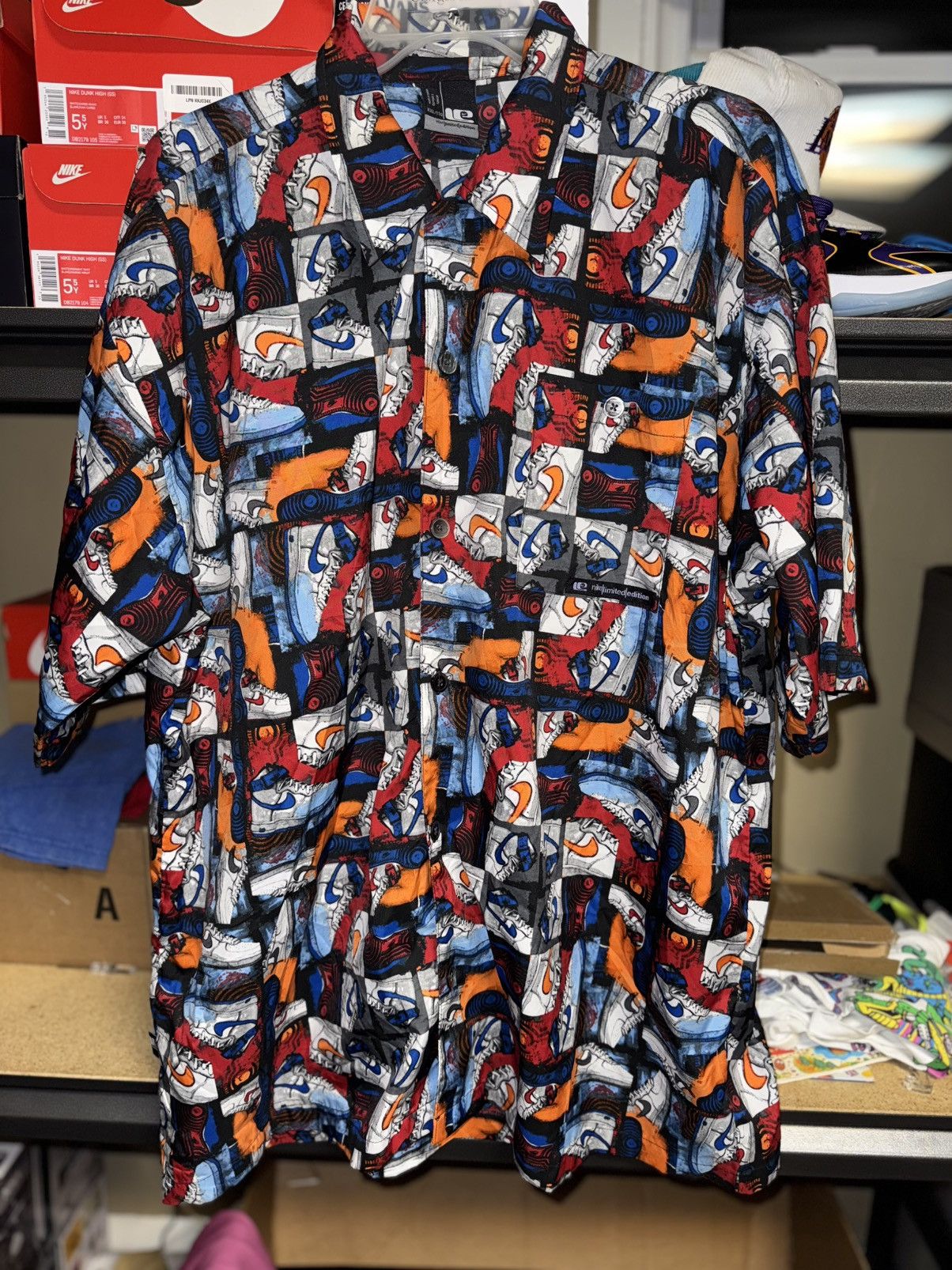 Jordan Brand × Nike Air Force 1 Limited Edition AOP Button Up Size US XXL / EU 58 / 5 - 1 Thumbnail