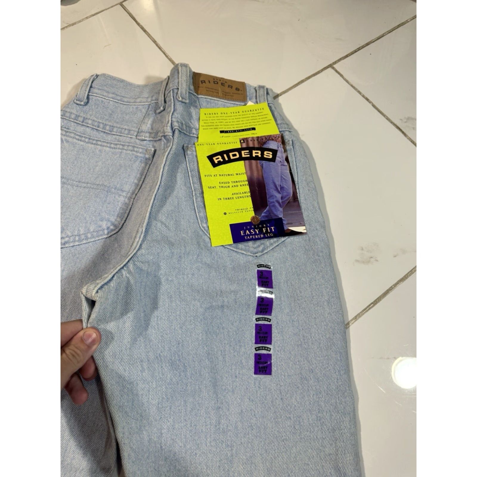Lee VINTAGE Lee Riders Jeans Juniors Size 3 Easy Fit Tapered Denim Blue Women Size 26" / US 2 / IT 38 - 6 Thumbnail