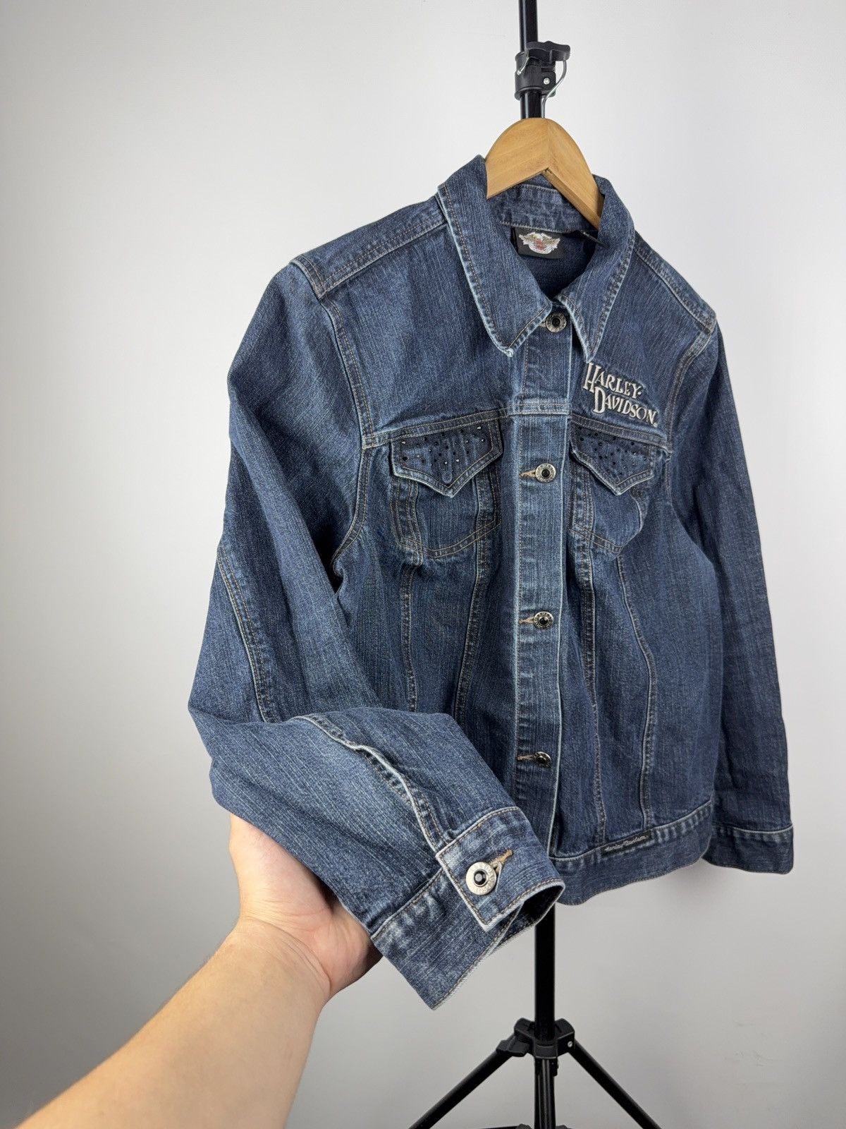 Harley Davidson 00s Harley-Davidson Studded Eagle Denim Jacket Women’s M Size M / US 6-8 / IT 42-44 - 9 Thumbnail