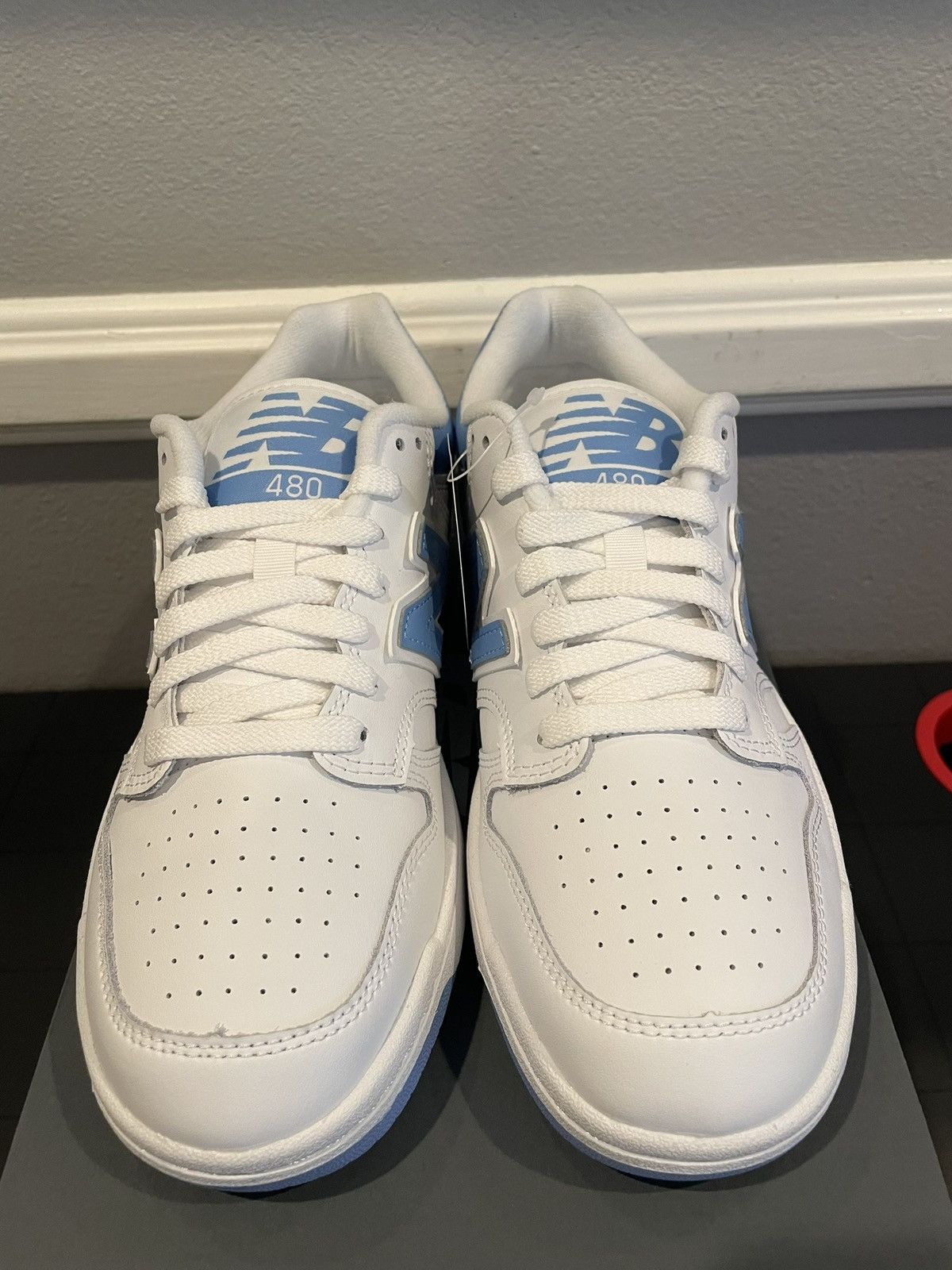 New Balance New Balance 480 UNC White Size 6.5 Men’s / 8 Women’s Size US 8 / IT 38 - 3 Thumbnail