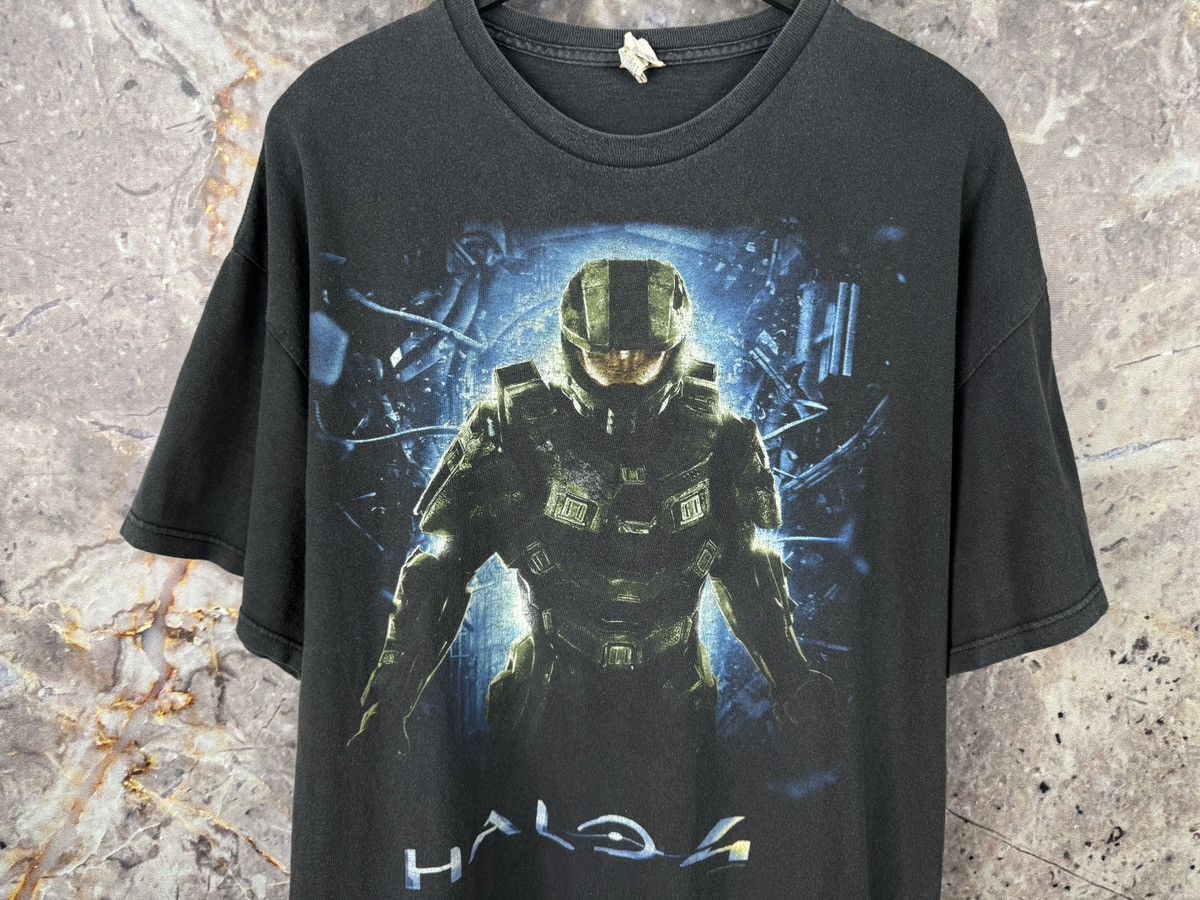 The Game Men’s Halo 4 Computer Game 2012 T-Shirt Xbox Game Size XXL Size US XXL / EU 58 / 5 - 3 Thumbnail