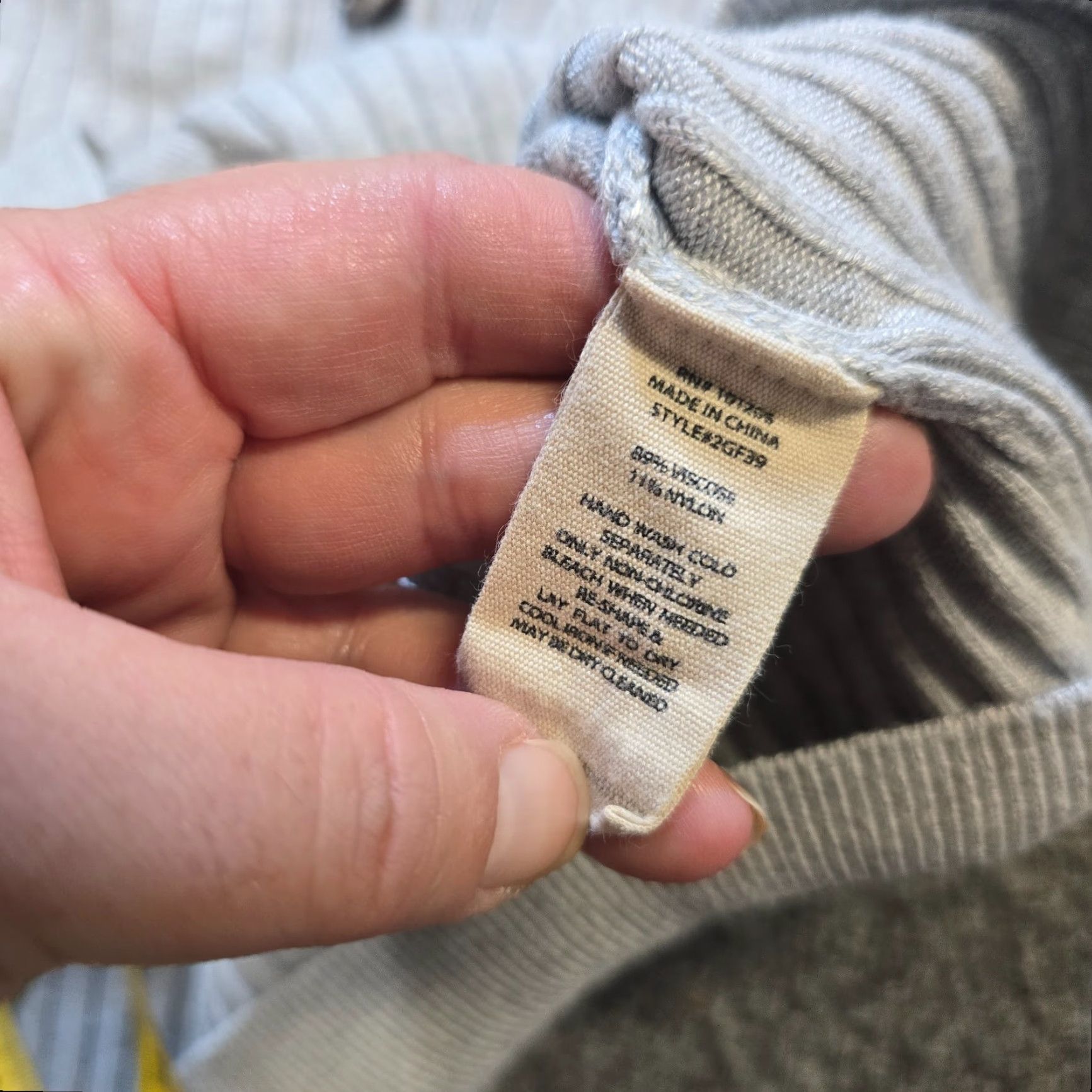 Soft Surroundings Soft Surroundings Sweater Cardigan Women's Medium Gray Ribbed Casual Knit V-Neck Long Sleeve Regular Winter Fall Spring Capsule Size M / US 6-8 / IT 42-44 - 7 Thumbnail