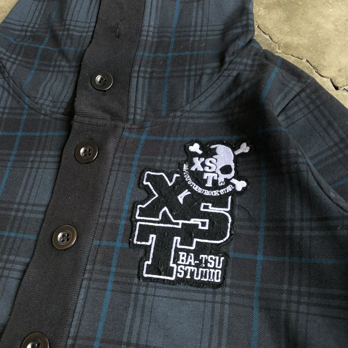 20471120 2000s Ba-Tsu Studio Skull Logo Punk Button Hoodie Sly Style Size US M / EU 48-50 / 2 - 4 Thumbnail