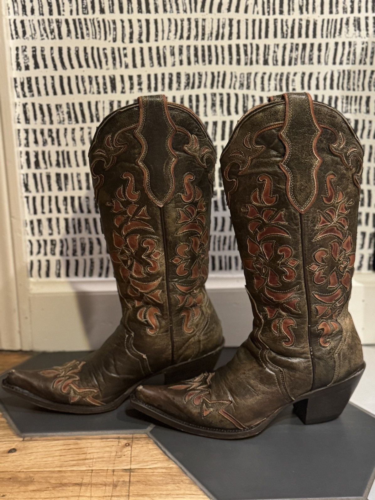Stetson Stetson Cowboy Cowgirl Boots Leather Hand Stitched Floral 7B Size US 7 / IT 37 - 5 Thumbnail