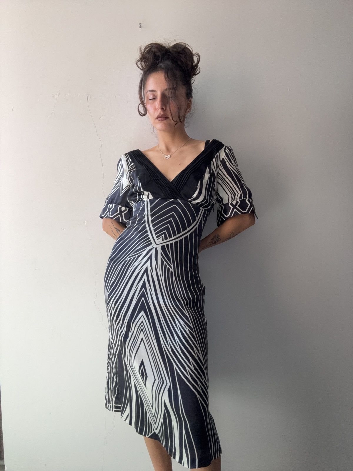 Vintage Silk dress Size S / US 4 / IT 40 - 1 Thumbnail