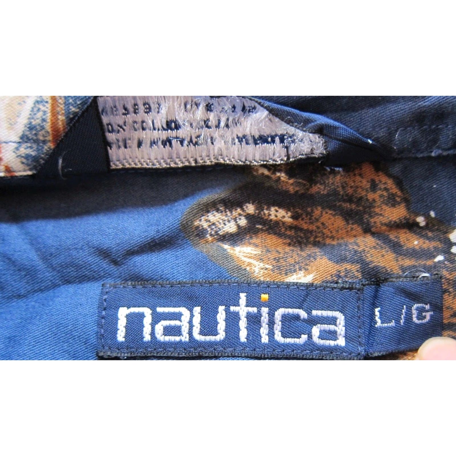 Nautica Vtg Nautica Shirt Button-Up Men L Cotton Blue Brown Fishing Boat Long Sleeve Collar-Down Button Size US L / EU 52-54 / 3 - 4 Thumbnail