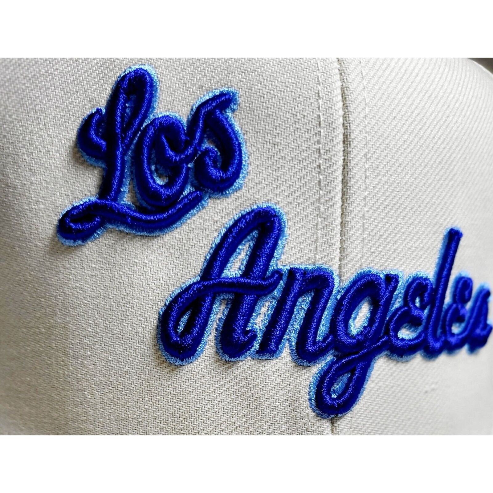Mitchell & Ness NWT Los Angeles Lakers Mitchell & Ness 3D Off White Hat Size ONE SIZE - 2 Thumbnail