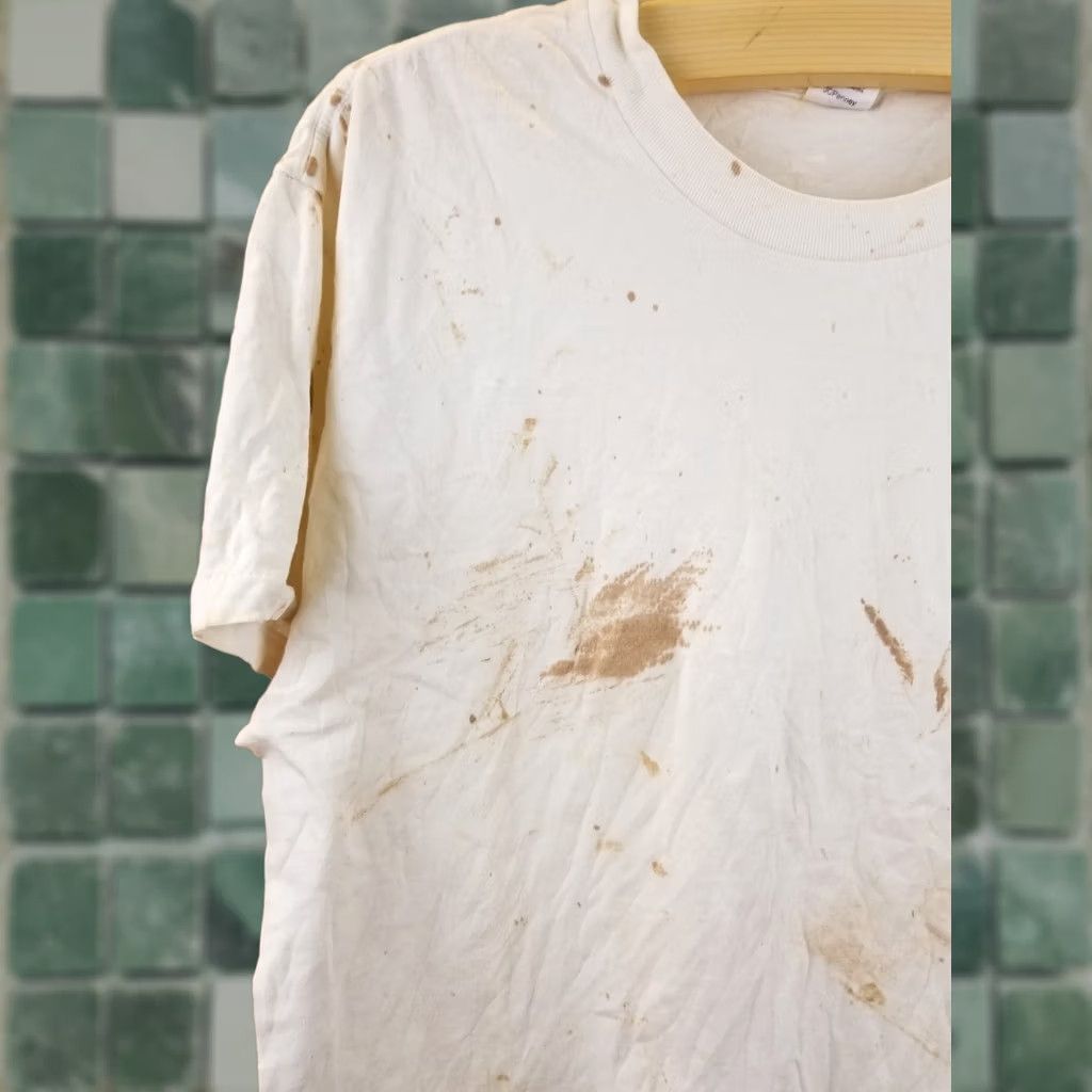 Stafford VINTAGE Stafford Grunge White T-Shirt SZ LARGE T-Shirt Men 90s USA Vintage Grunge White Tee 22 inch Chest 26 inch Back Length Size US L / EU 52-54 / 3 - 1 Thumbnail