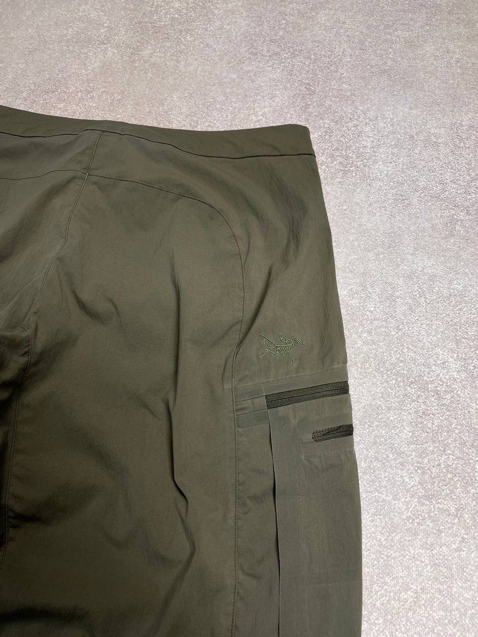 Arc'teryx ⚡️NEED GONE⚡️VINTAGE ARC'TERYX BAGGY CARGO NYLON PANTS Size 32" / US 10 / IT 46 - 4 Thumbnail