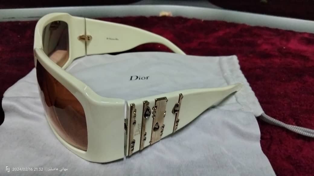 Designer × Dior 🔥🔥🔥STEALS DIOR SUNGLASSES Size ONE SIZE - 3 Thumbnail