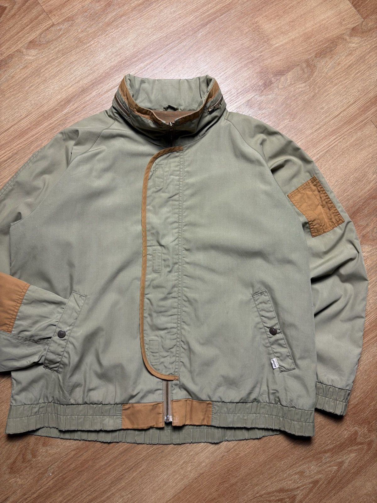 Levi's Levi's 90s Military Green Canvas Light Zip-up Jacket (L) Size US L / EU 52-54 / 3 - 1 Thumbnail