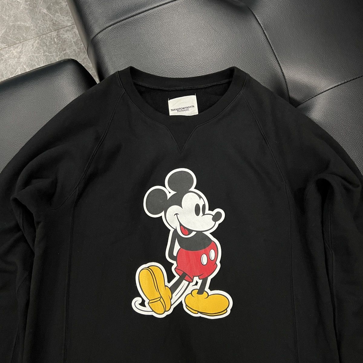 Takahiromiyashita The Soloist. Takahiromiyashita TheSoloist. by Disney SS20 Reversible Mick Size US S / EU 44-46 / 1 - 4 Thumbnail