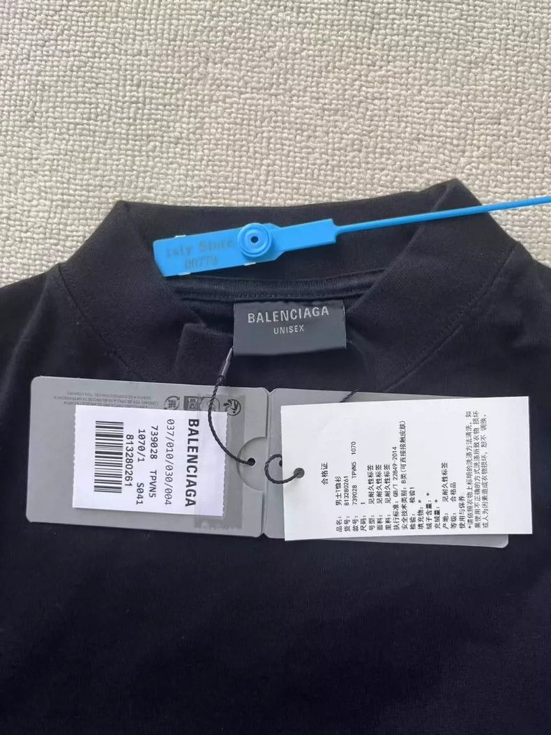 Balenciaga Balenciaga Monogrammed crewneck pullover short sleeve T-sh Size US S / EU 44-46 / 1 - 4 Thumbnail