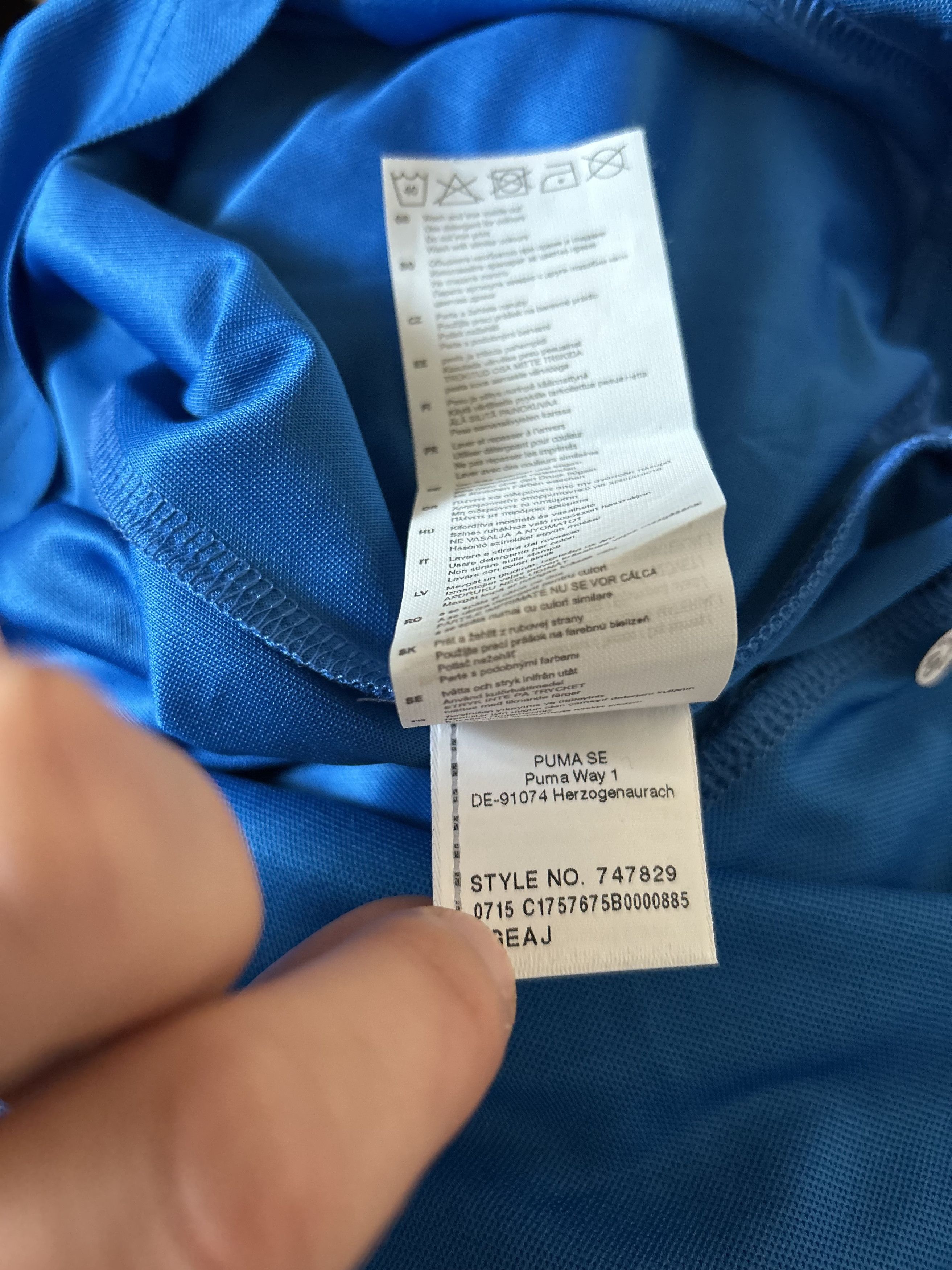 Puma GLASGOW RANGERS F.C. 2015 - 2016 - Puma - M - UNIQUE Size US M / EU 48-50 / 2 - 5 Thumbnail