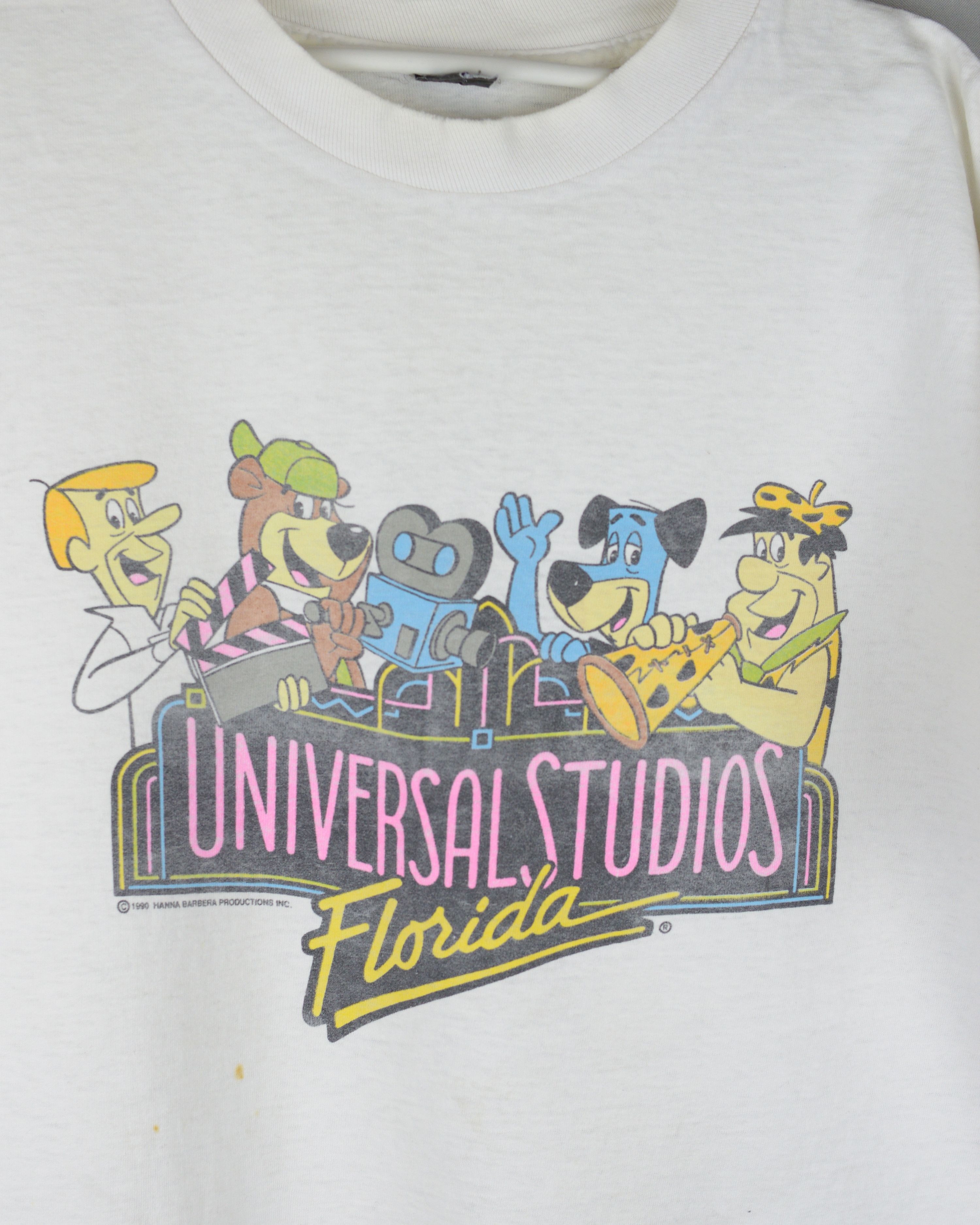 Vintage Vintage Flintstones Universal Studios 90s t shirt Size US XL / EU 56 / 4 - 2 Thumbnail