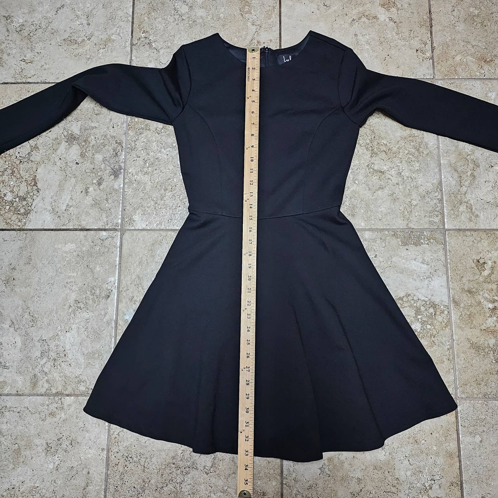 Lululemon Lulu's Womens FOREVER CHIC Skater Dress Size Small Black Size S / US 4 / IT 40 - 9 Thumbnail