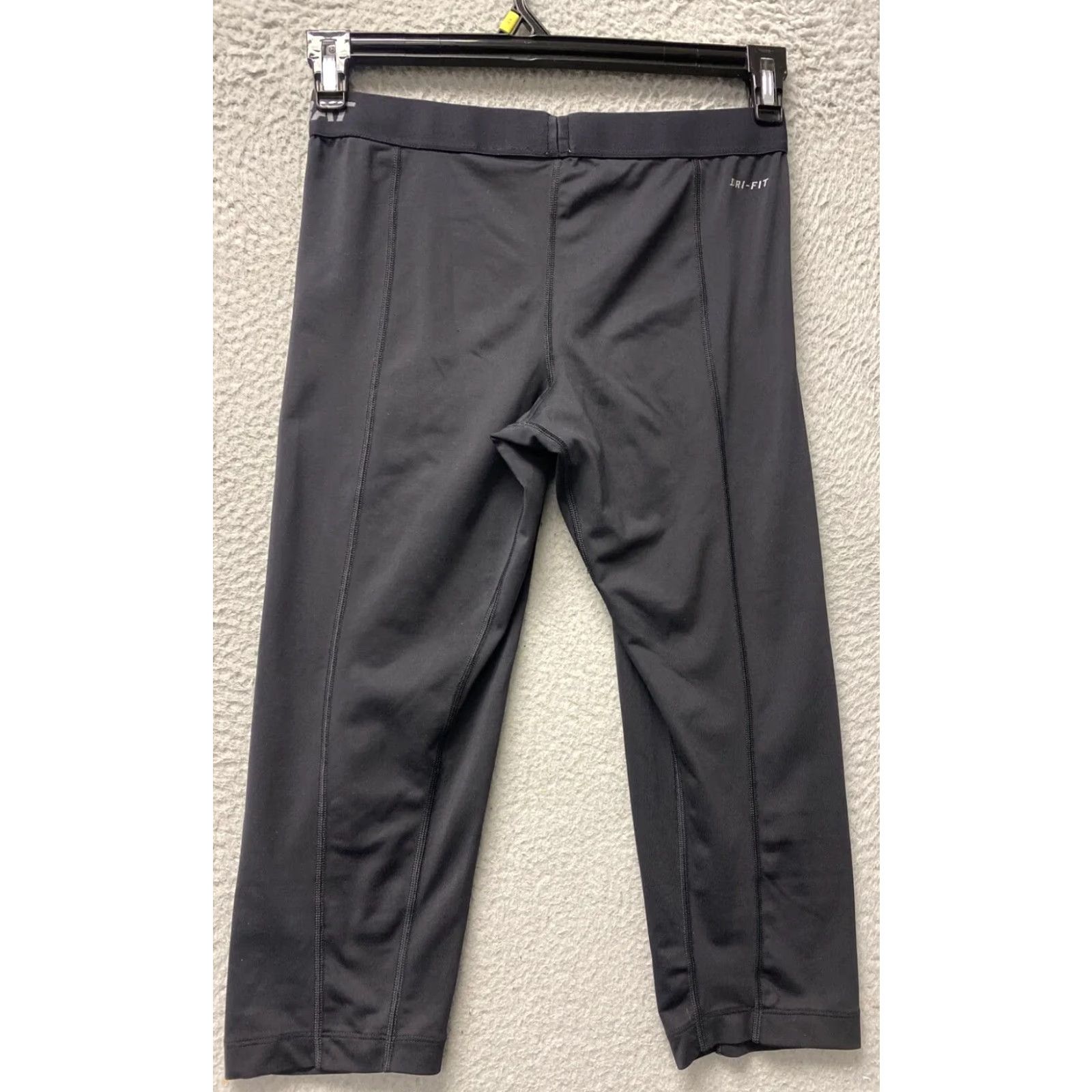 Nike Nike Pro Combat Pants Womens Leggings M Capri Black Training Athletic /107-42 Size 32" / US 10 / IT 46 - 5 Thumbnail