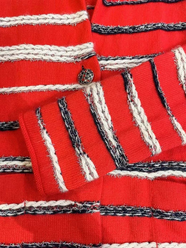 Chanel Chanel Cashmere knitted cardigan jacket Nextarrow-2505 Size XS / US 0-2 / IT 36-38 - 5 Thumbnail