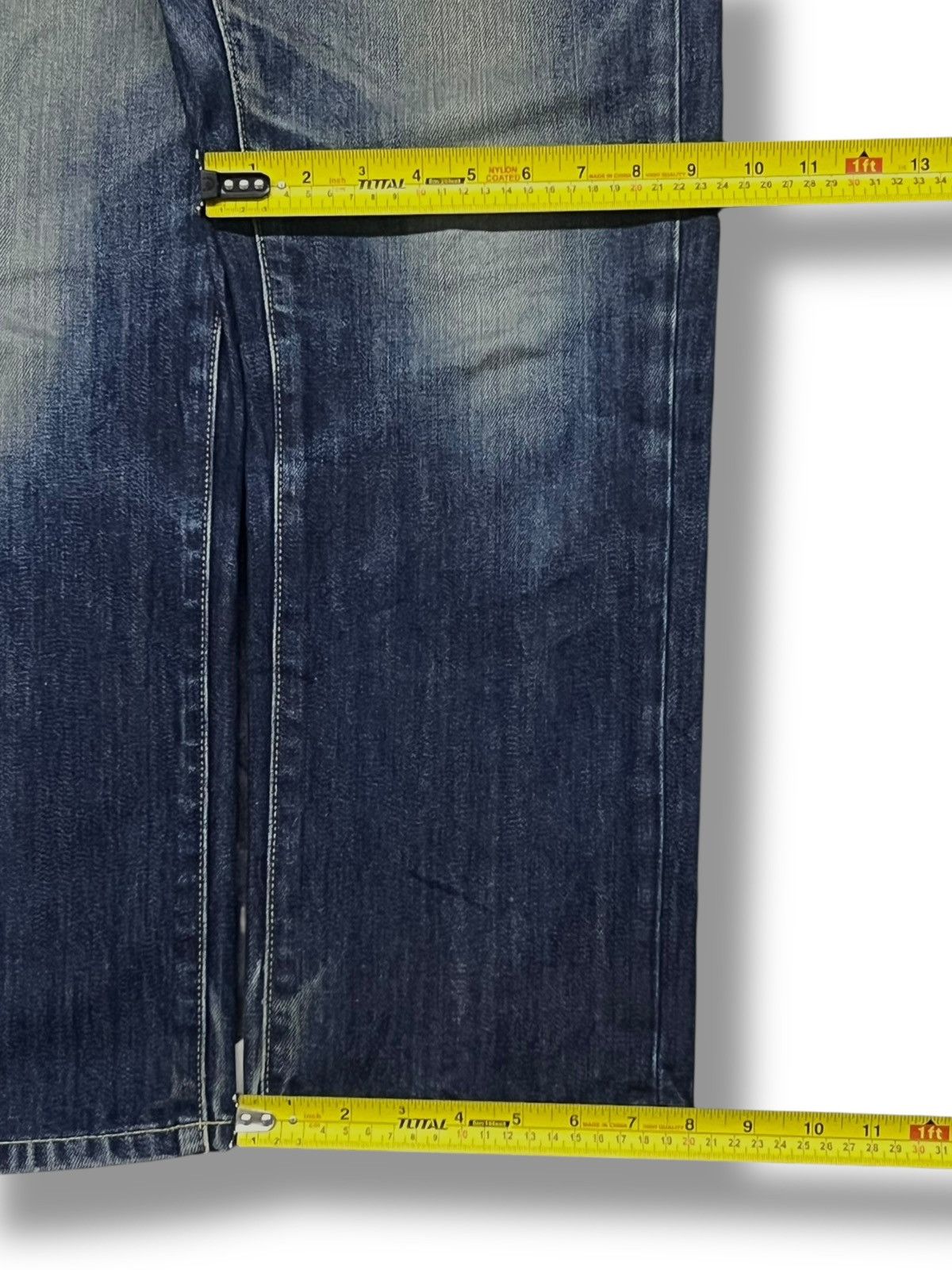 Uniqlo Vintage Uniqlo Japan - Faded Wash, Distressed Denim Size US 33 - 15 Thumbnail