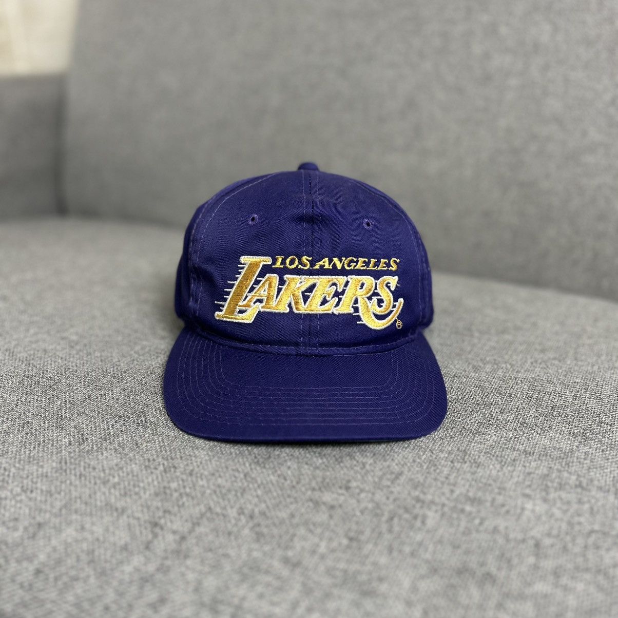 Sports Specialties Vintage Los Angeles Lakers Sports Specialities Snapback Size ONE SIZE - 4 Thumbnail