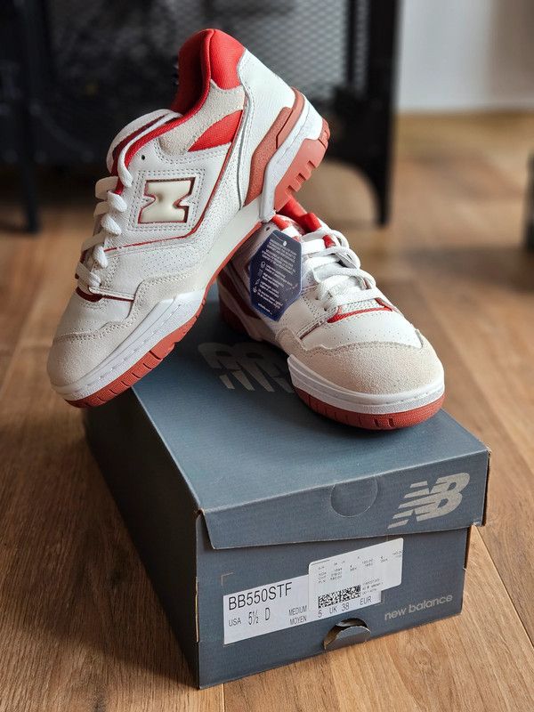 New Balance New Balance 550 38 Size US 5.5 / IT 35.5 - 4 Thumbnail