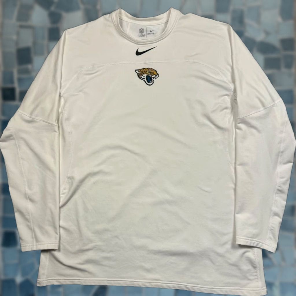 Nike Nike Shirt Jacksonville Jaguars Men's XXL Dri-fit On-field Lightweight Wicking Long Sleeve Crew Neck Graphic Print White Size US XXL / EU 58 / 5 - 1 Thumbnail