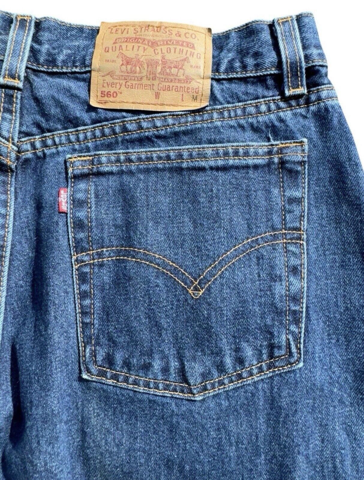 Levi's Vintage Levis 560 90s Blue Wash Loose Fit Jeans Womens 14 Size 36" / US 14 / IT 50 - 7 Thumbnail