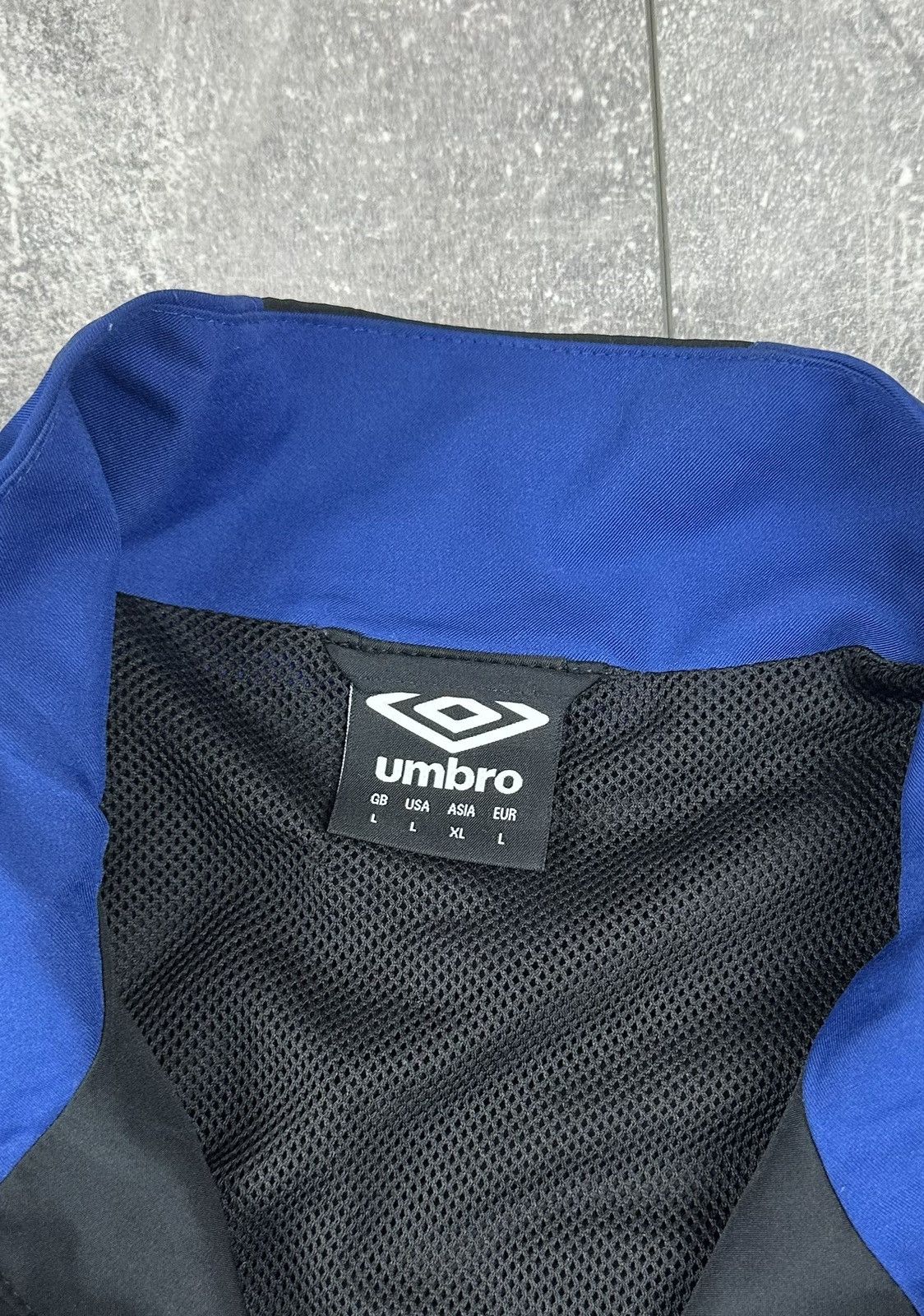 Umbro Umbro Everton FC Soccer Zip Training Top Mens Jacket Size US L / EU 52-54 / 3 - 7 Thumbnail