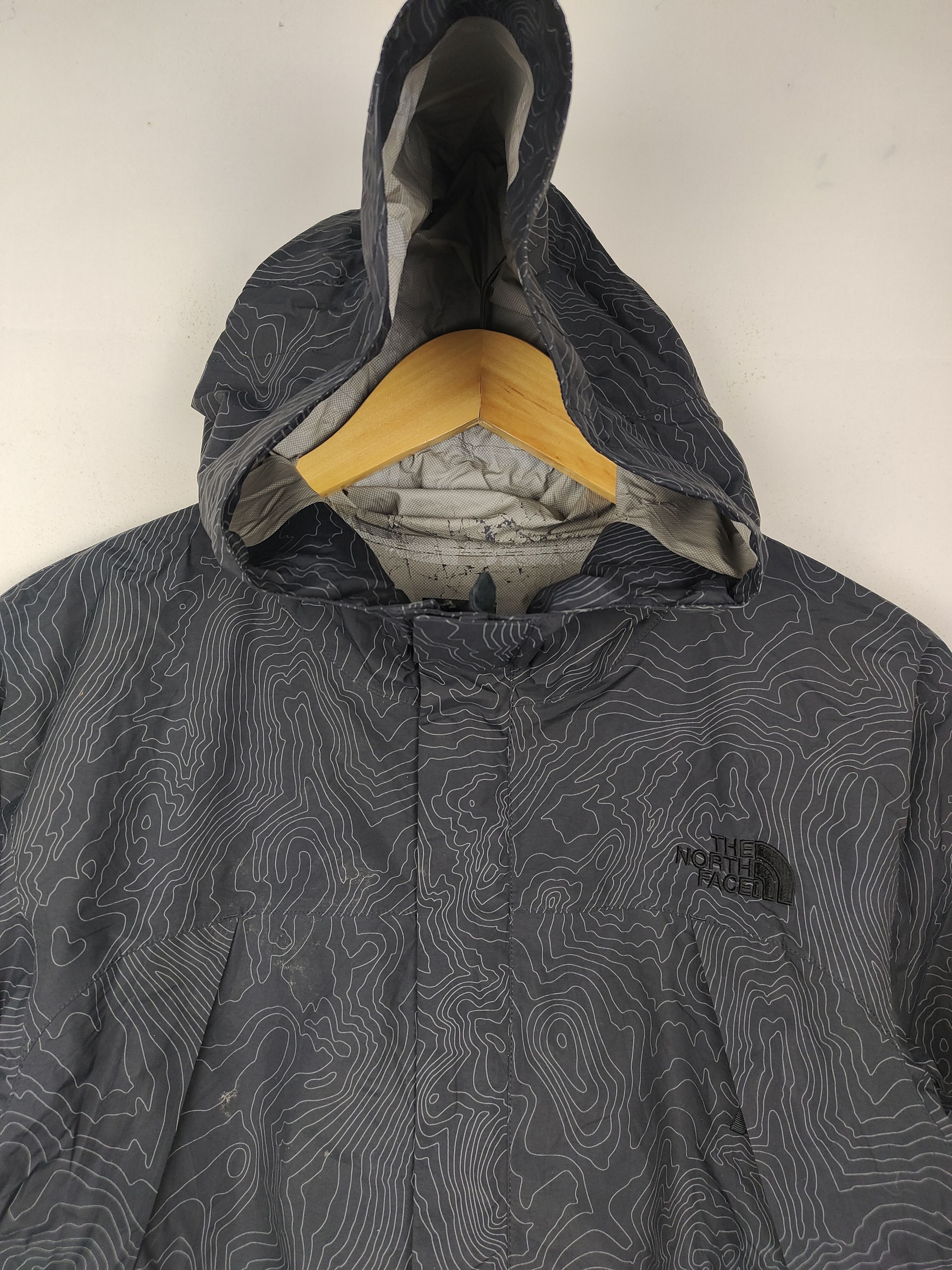 The North Face The North Face Windbreaker Jacket Size US L / EU 52-54 / 3 - 2 Thumbnail