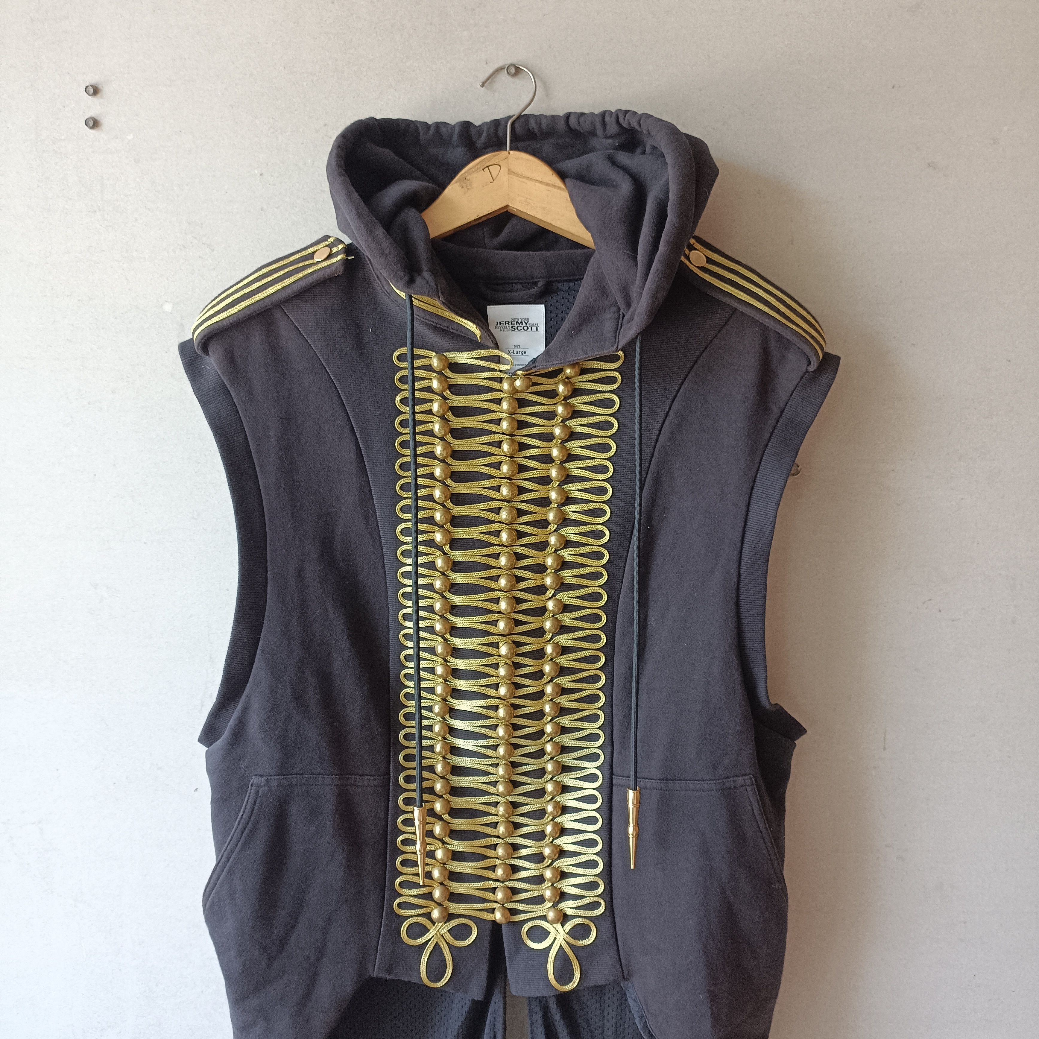 Adidas × Jeremy Scott RARE Adidas X Jeremy Scott Hoodie Vest Military Napoleon Size US XL / EU 56 / 4 - 4 Thumbnail