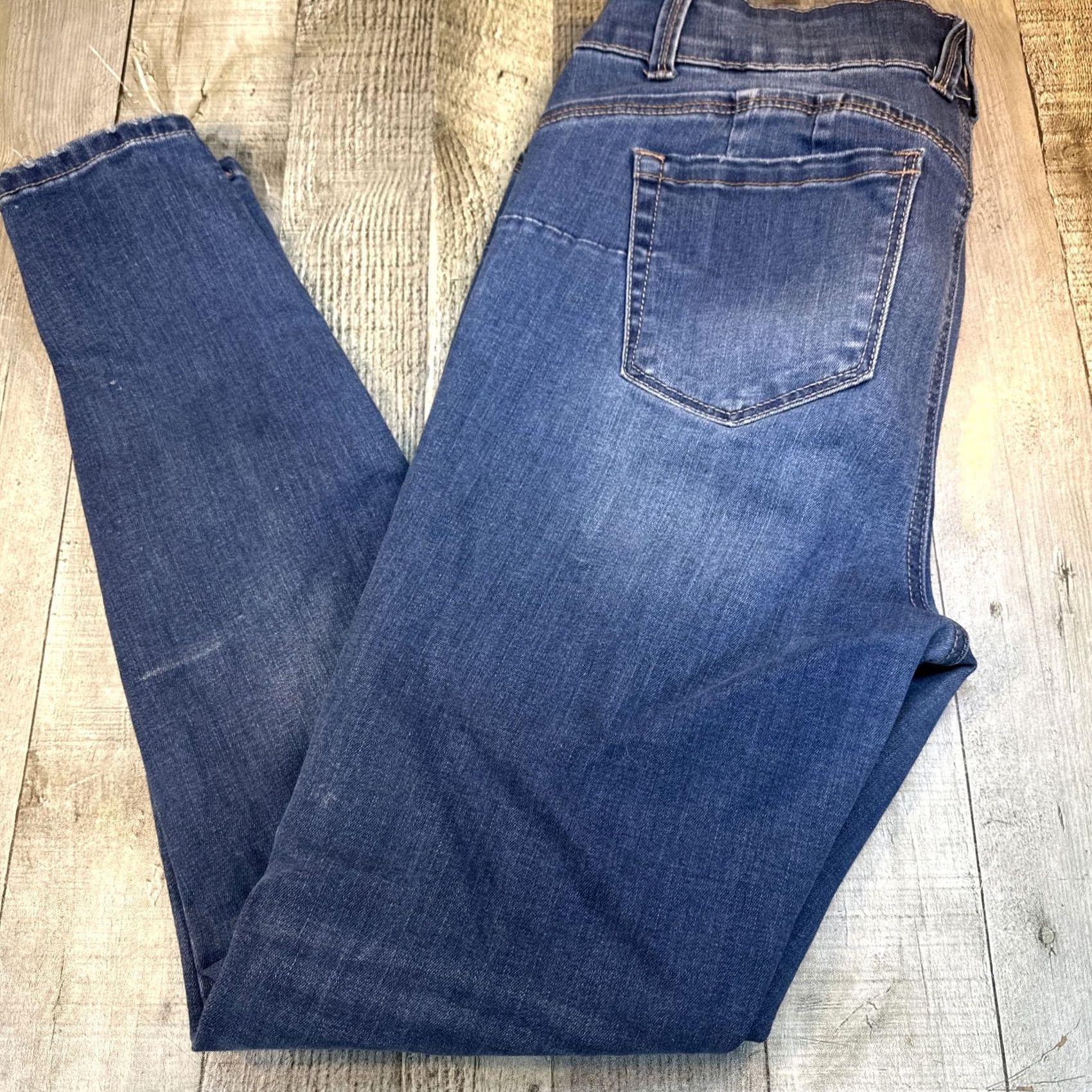 Vintage VINTAGE Women’s Waxed Jeans Size 13 X 31 Blue Distressed Skinny Jeans Women 13 Blue Distressed Wax Jean Jeans Size 34" / US 12 / IT 48 - 6 Thumbnail
