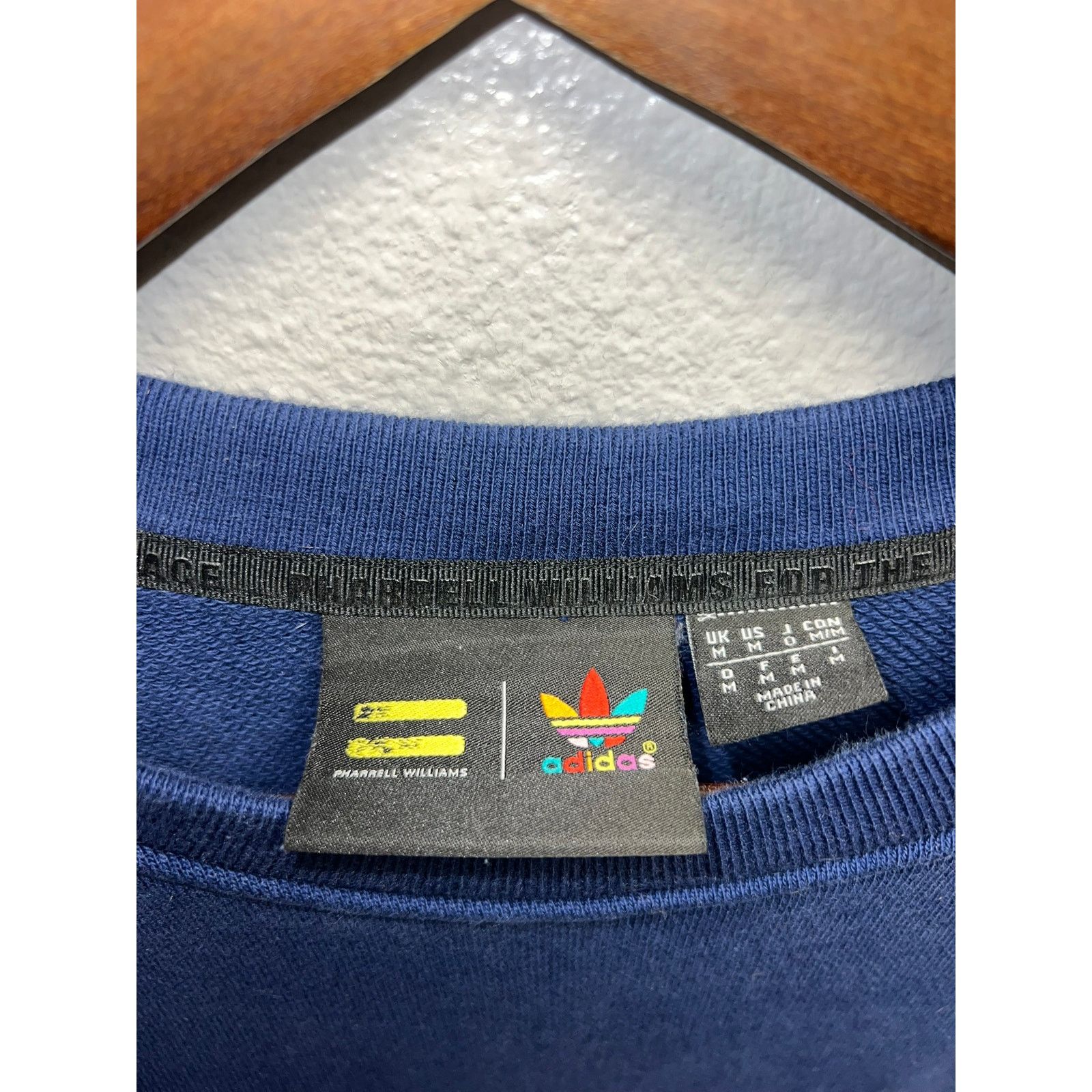 Adidas Pharrell Williams Humanrace Sweatshirt Crewneck Adidas M Size US M / EU 48-50 / 2 - 5 Thumbnail