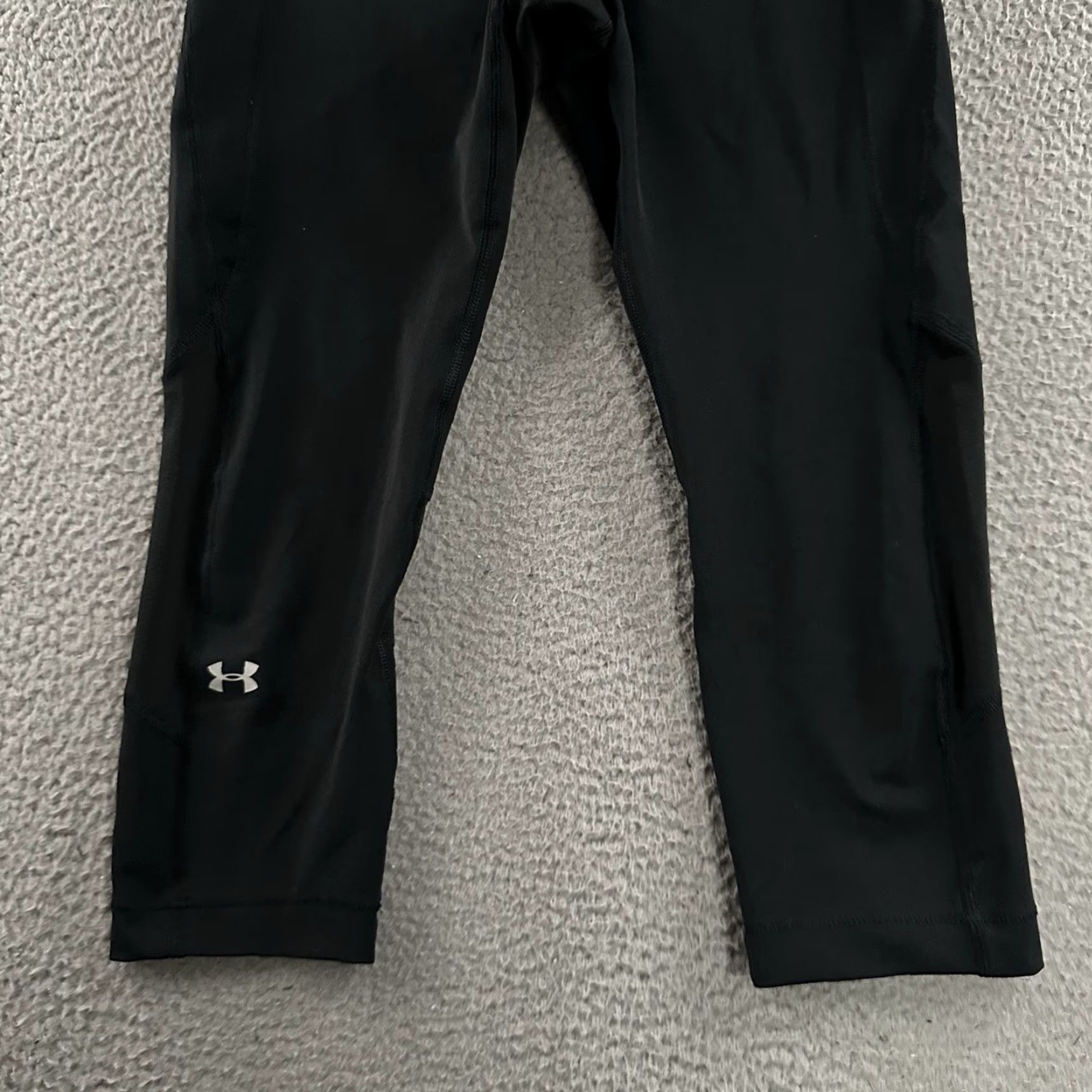 Under Armour Under Armour Leggings Womens Cropped Black M Polyester Growers? Size 32" / US 10 / IT 46 - 3 Thumbnail
