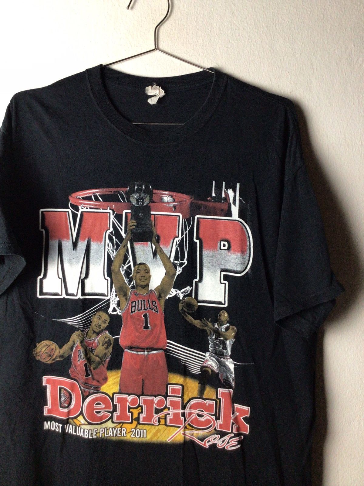 NBA Derrick Ross Chicago bulls NBA MVP 2011 Size US XL / EU 56 / 4 - 1 Thumbnail