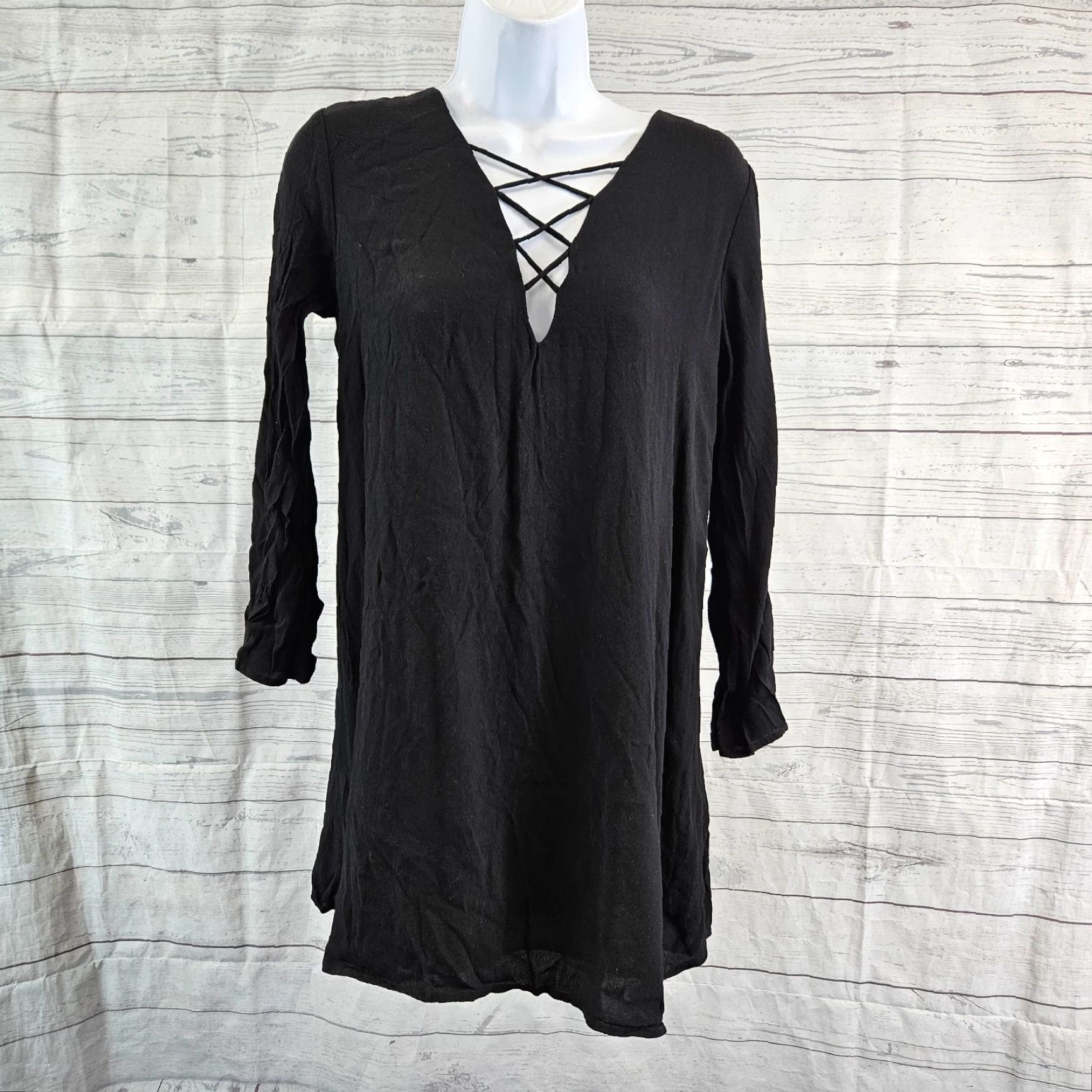 ASTR The Label ASTR The Label Womens Top XS Solid Black Rayon Shirt Blouse Knit 90s? Size XS / US 0-2 / IT 36-38 - 2 Thumbnail