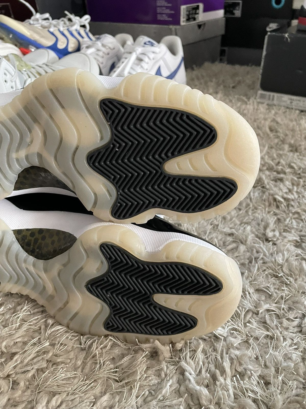 Jordan Brand Jordan 11 Gratitude Size US 6.5 / EU 39-40 - 9 Thumbnail