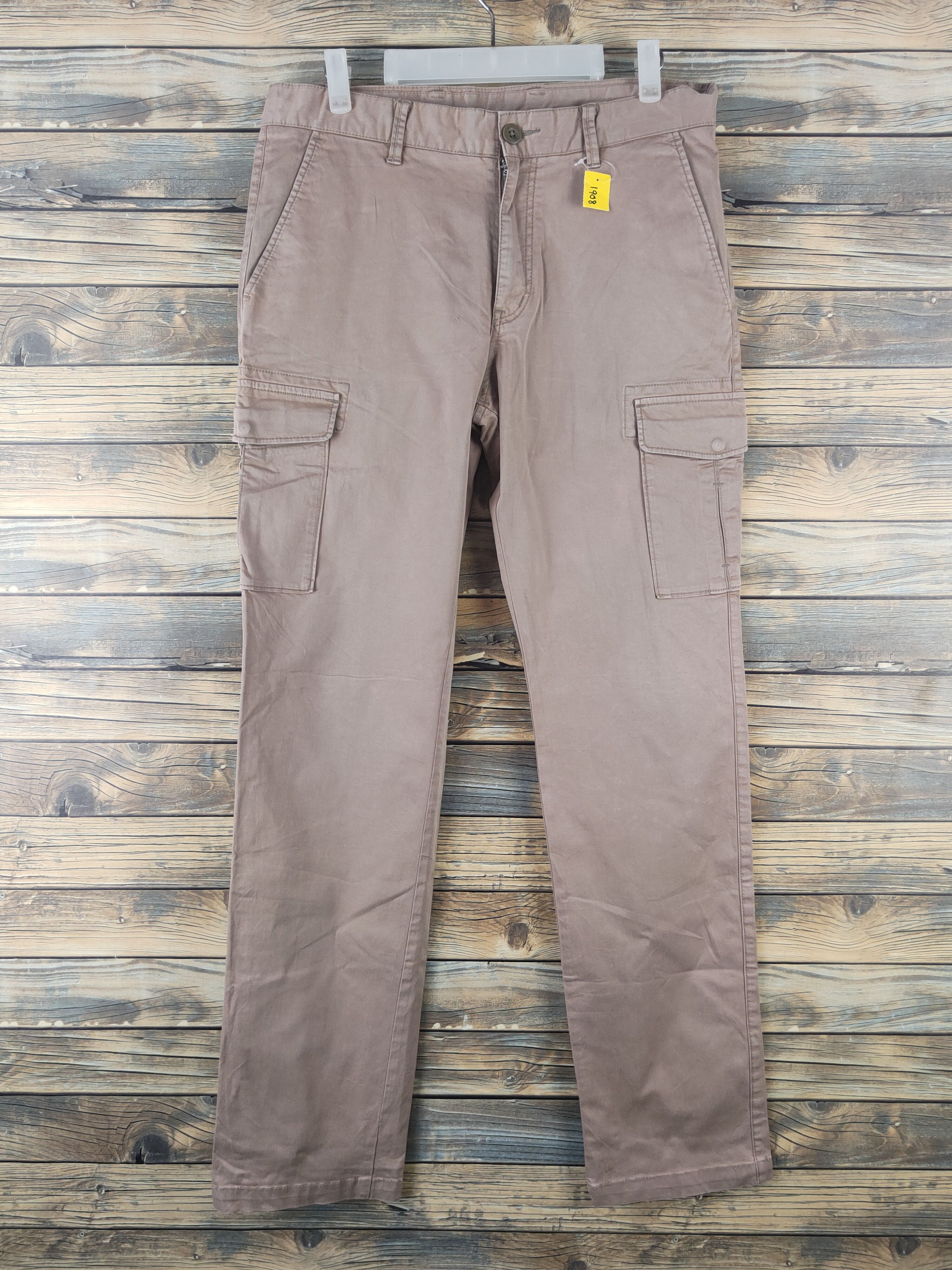 Japanese Brand DL Uniqlo Beige Multipocket Cargo Pants #1908 Size 32" / US 10 / IT 46 - 1 Thumbnail