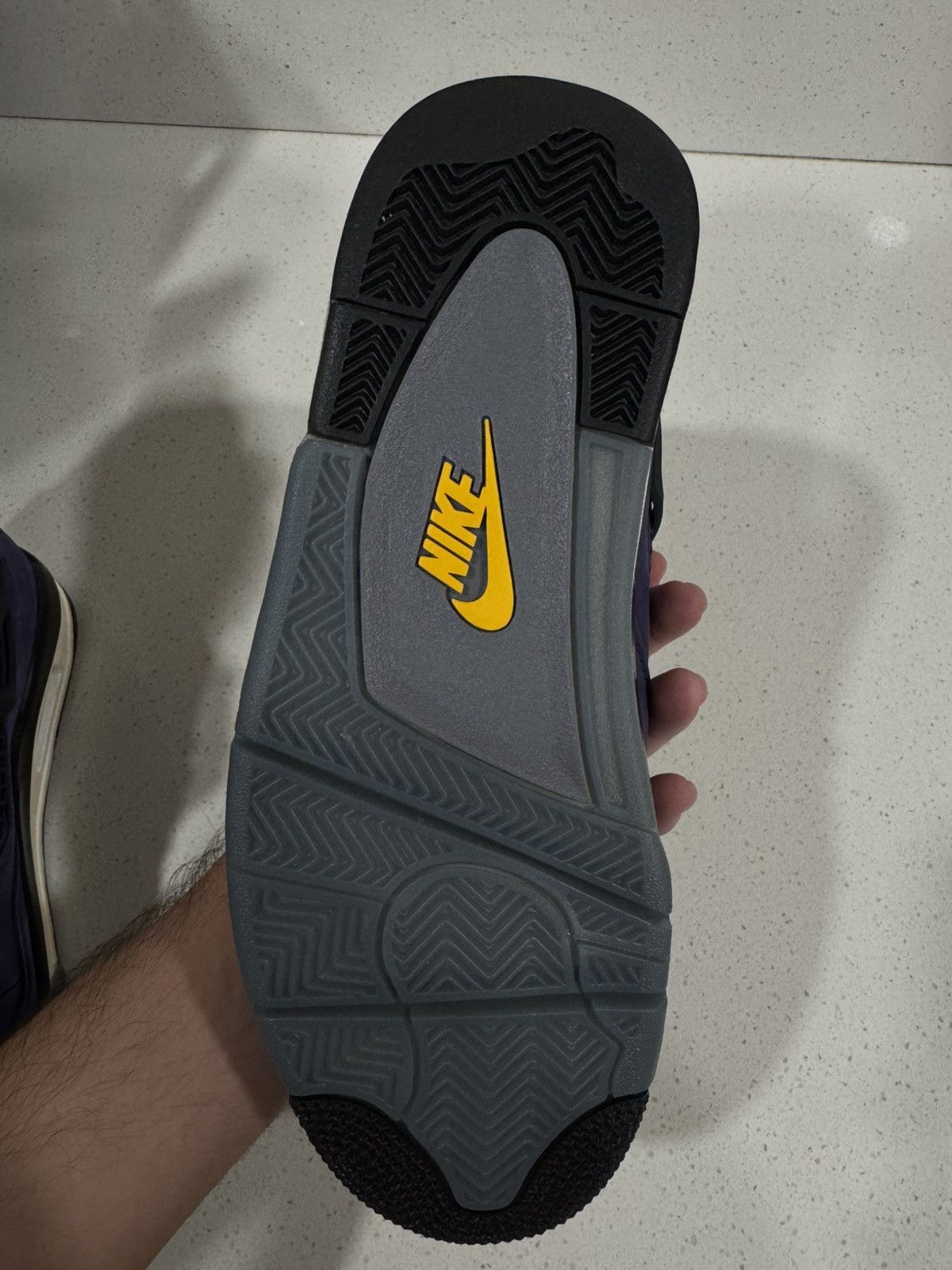 Jordan Brand Jordan 4 Lakers ( OBO ) Size US 9 / EU 42 - 8 Thumbnail