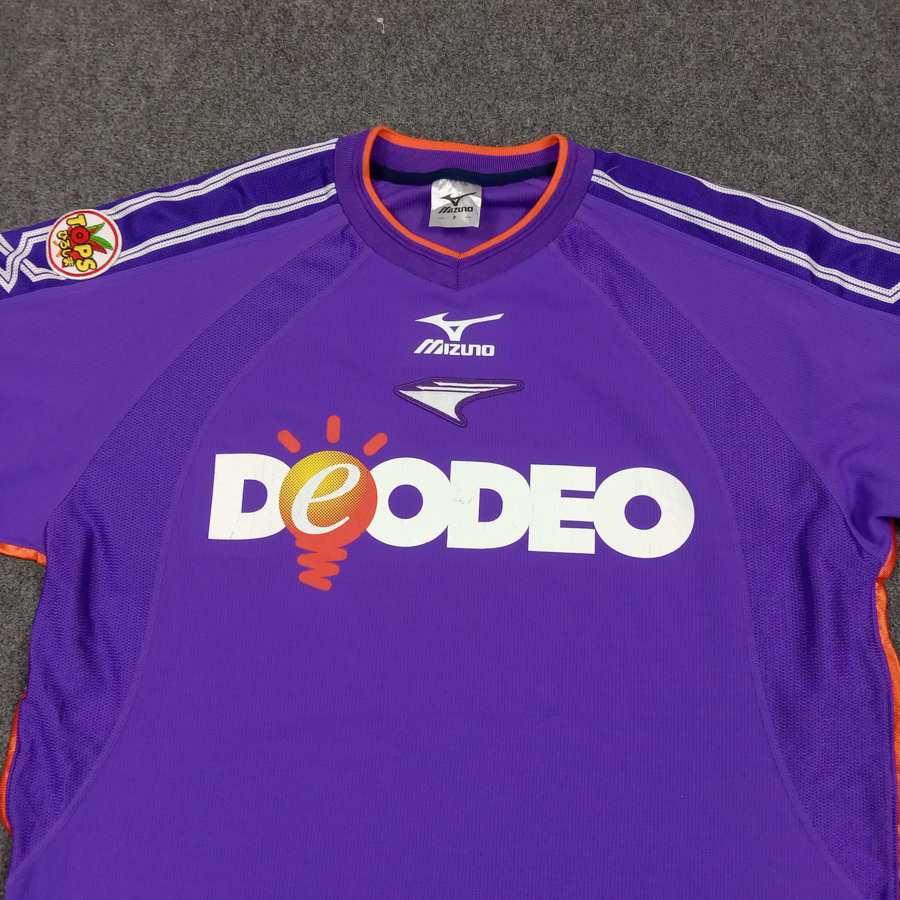 Mizuno Sanfrecce Hiroshima J.League Football Jersey C276N74 Size US L / EU 52-54 / 3 - 2 Thumbnail