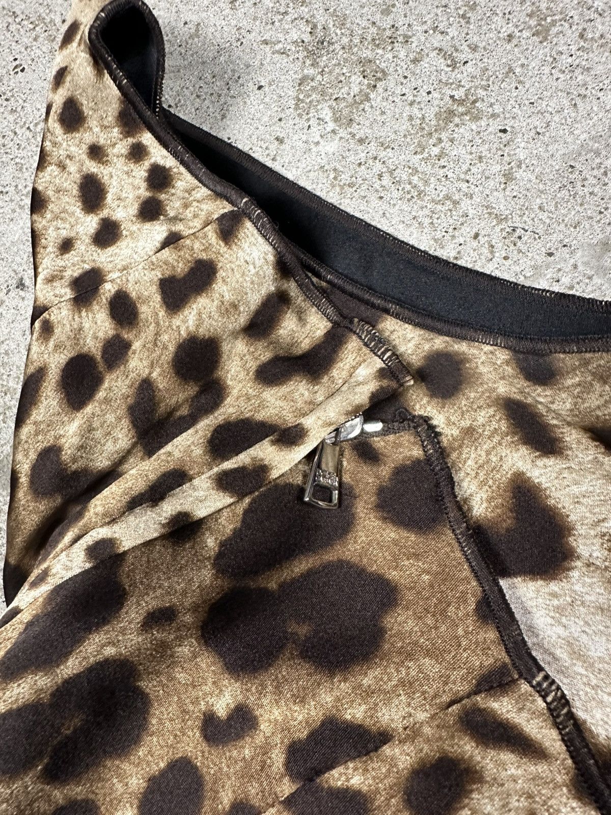 Dolce & Gabbana Dolce & Gabbana Silk Midi Leopard Print Dress Size M / US 6-8 / IT 42-44 - 8 Thumbnail