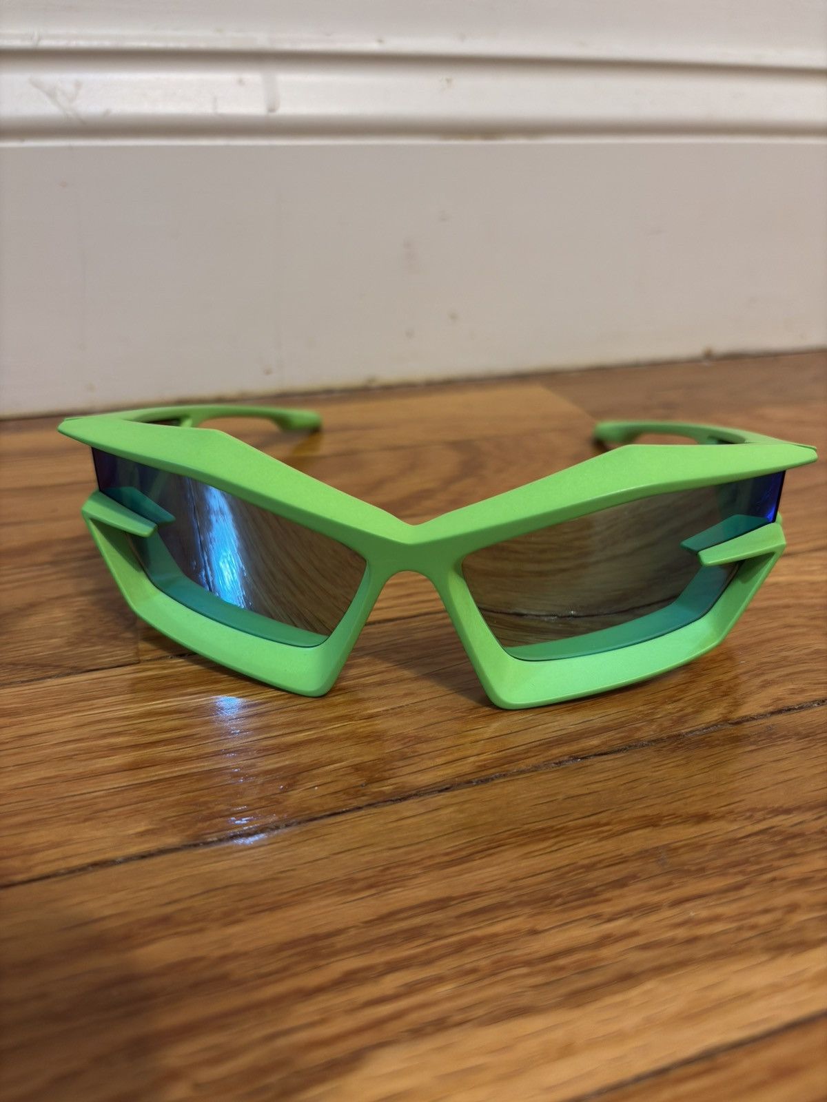 Givenchy Givenchy Giv Cut Sunglasses Size ONE SIZE - 1 Thumbnail