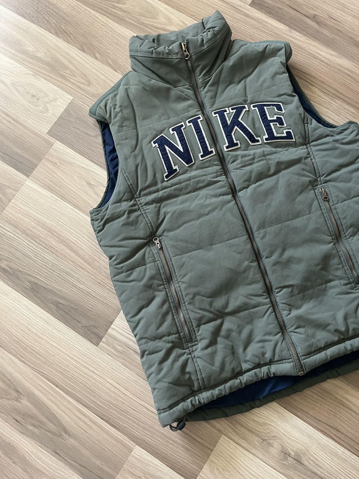 Nike HYPE Vintage Y2K Nike Vest Spell Out Logo Size US M / EU 48-50 / 2 - 5 Thumbnail
