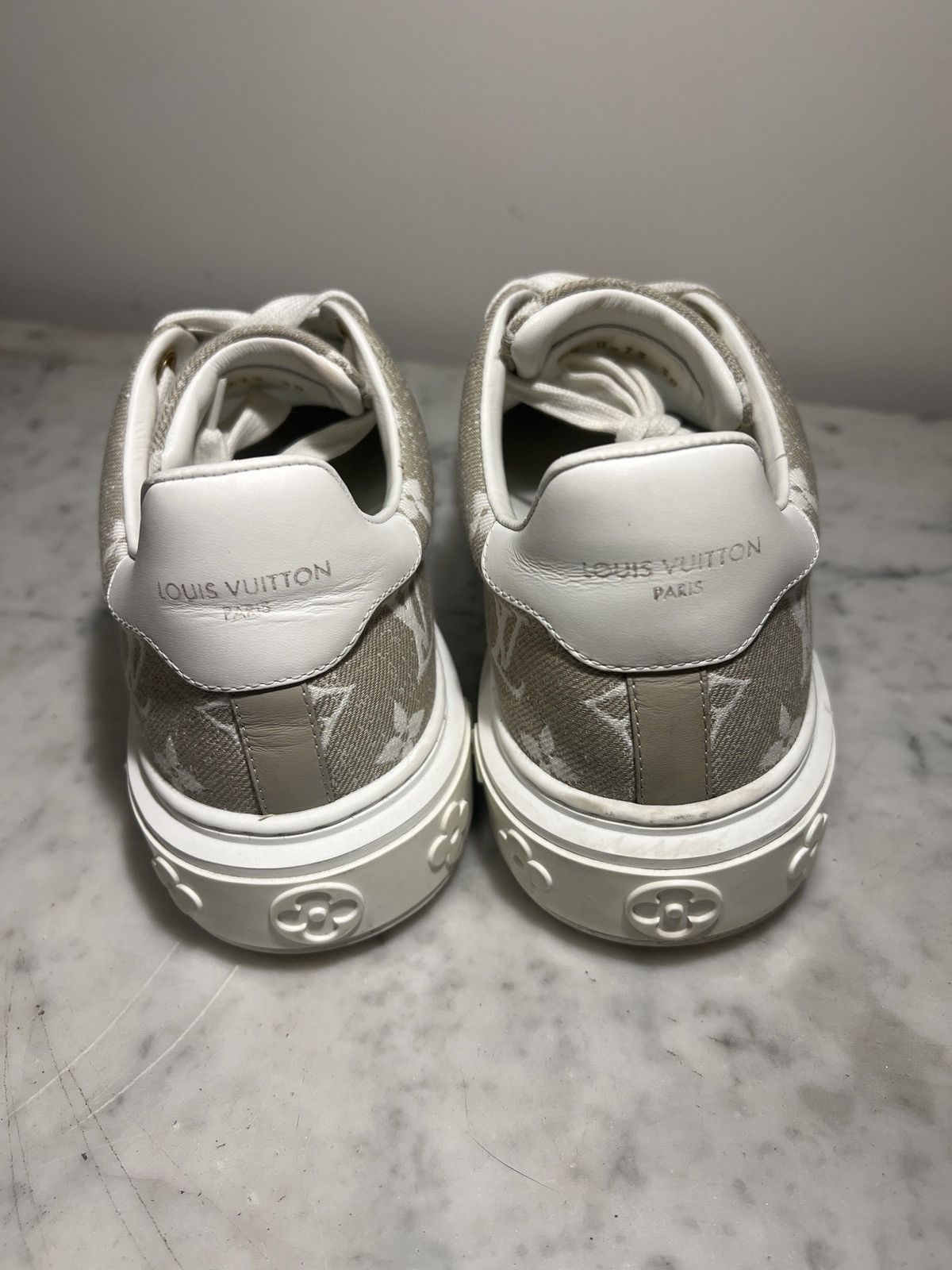 Louis Vuitton Women's Louis Vuitton Time Out Sneaker Size US 8 / IT 38 - 4 Thumbnail