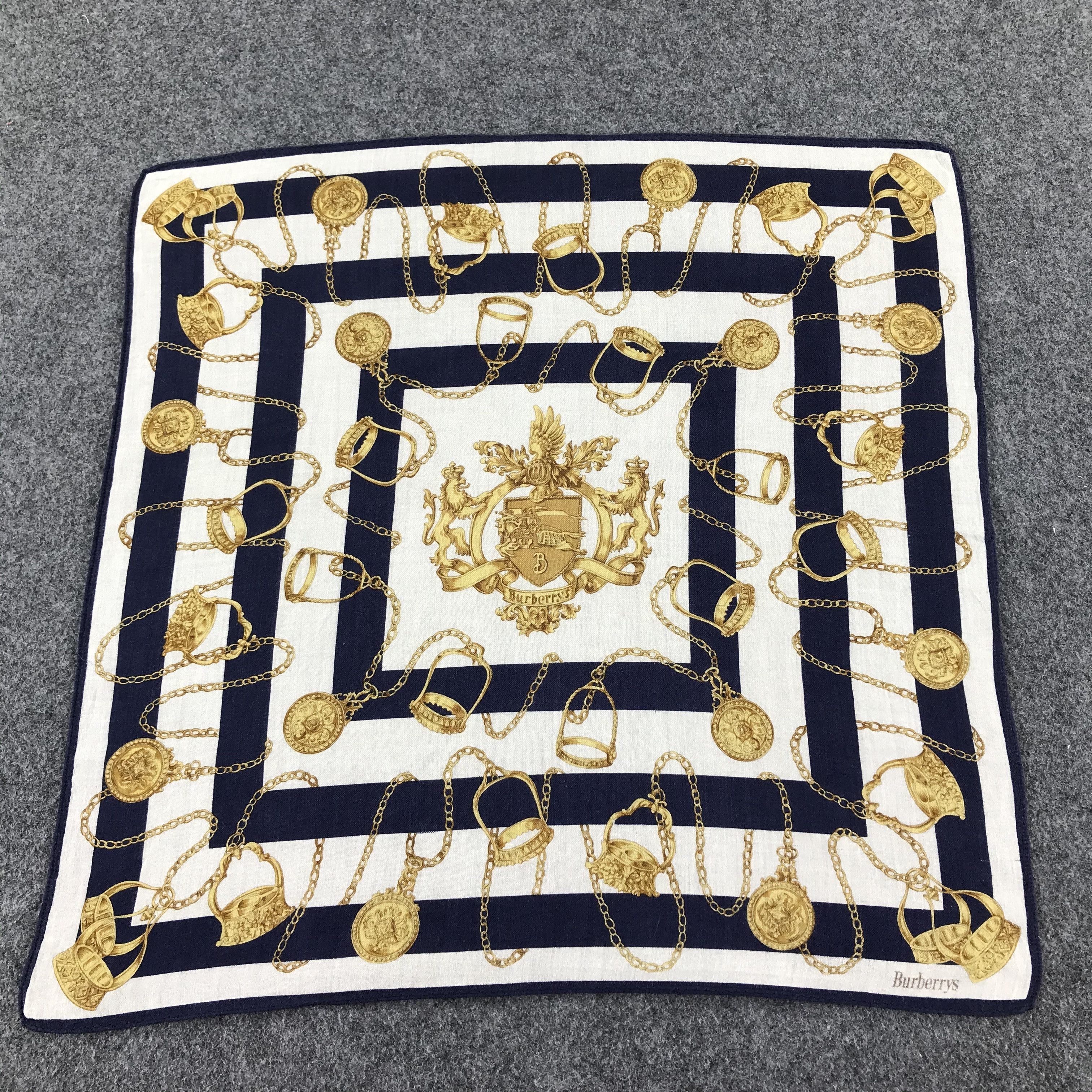 Burberry Burberrys Luxury Handkerchief Neckerchief Bandana H553 Size ONE SIZE - 1 Thumbnail