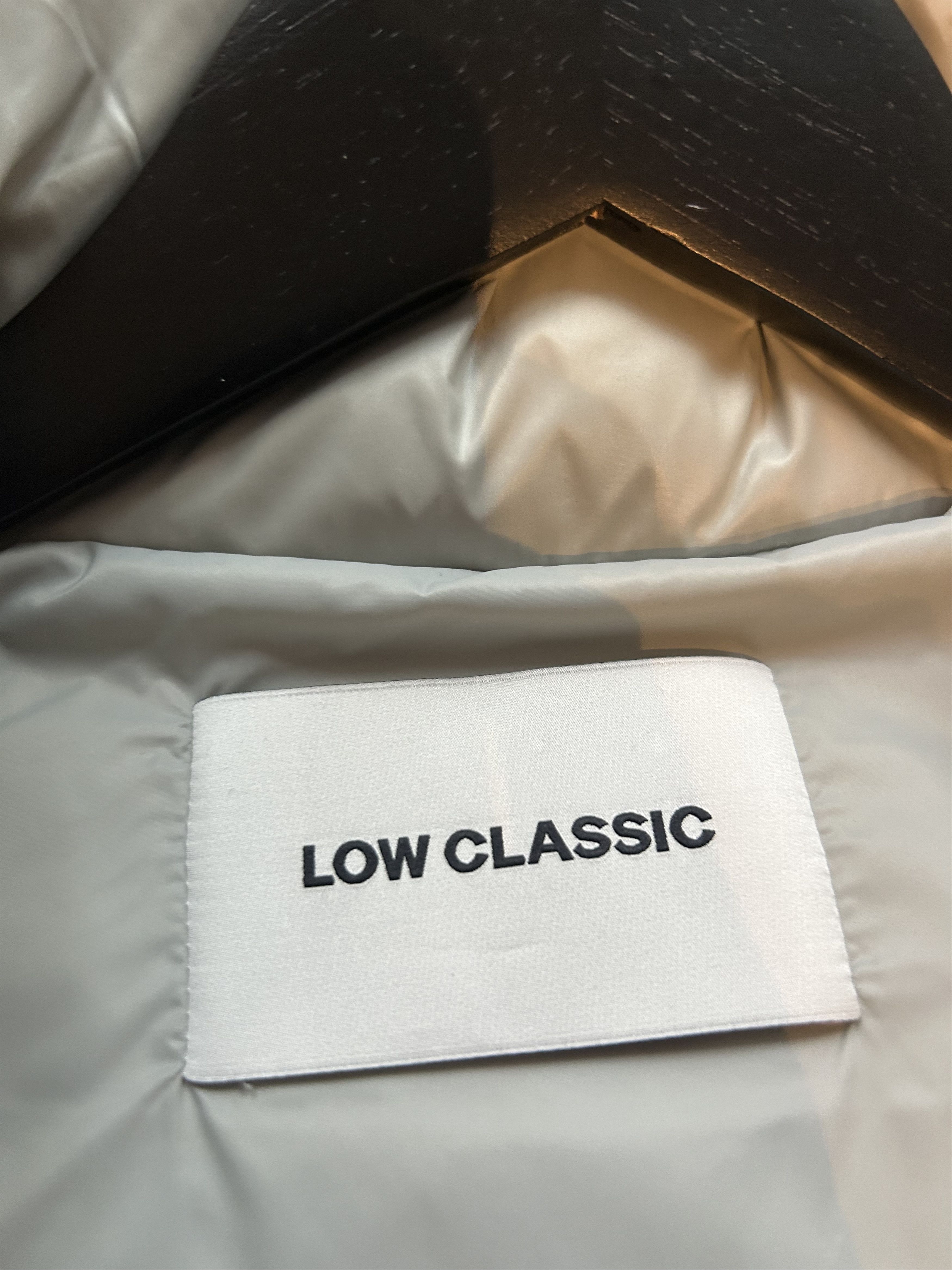 Low Classic down jacket