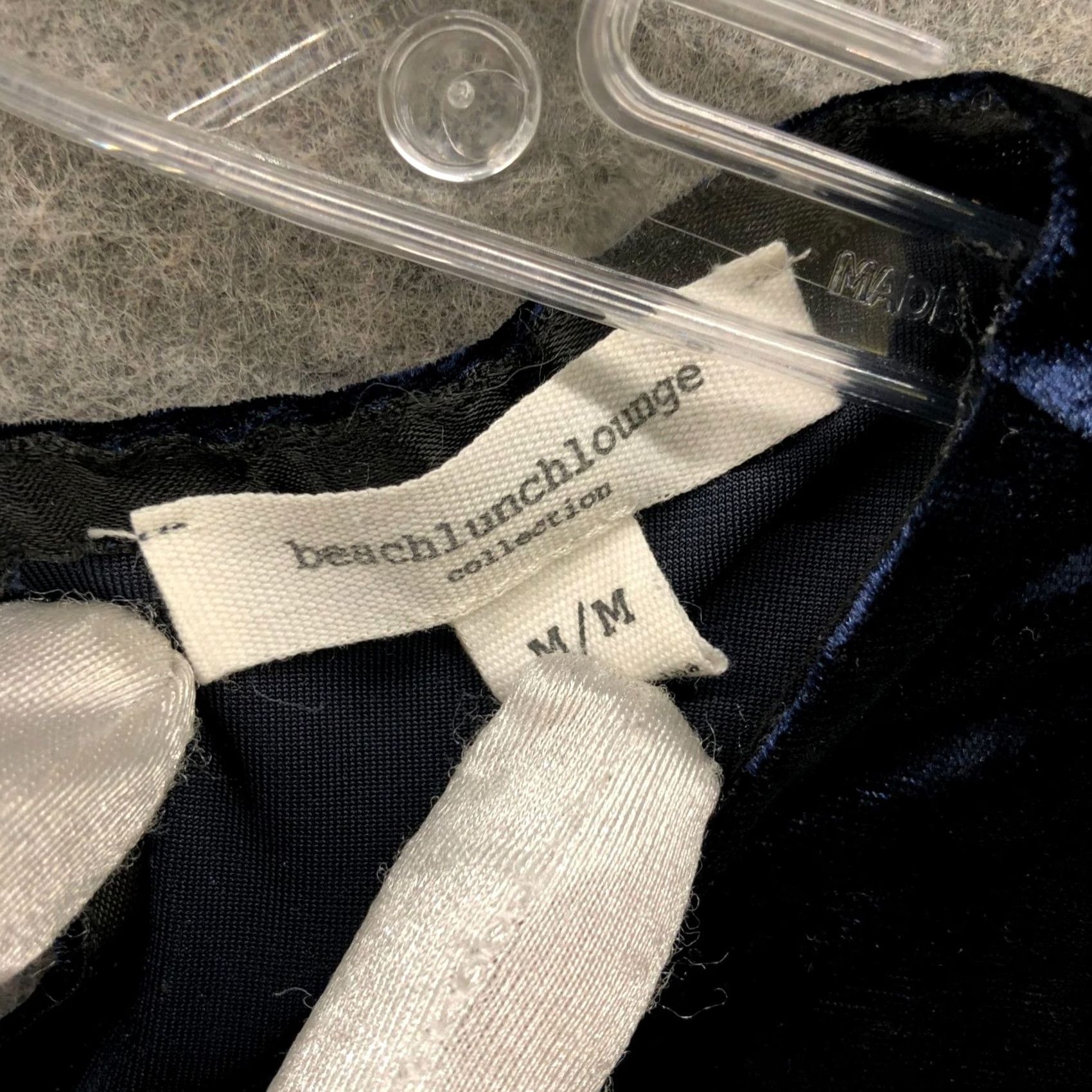 Velvet Beach Lunch Lounge Velvet Short Sleeve Top Womens M Dark Blue Tie Back Blouse Size M / US 6-8 / IT 42-44 - 5 Thumbnail