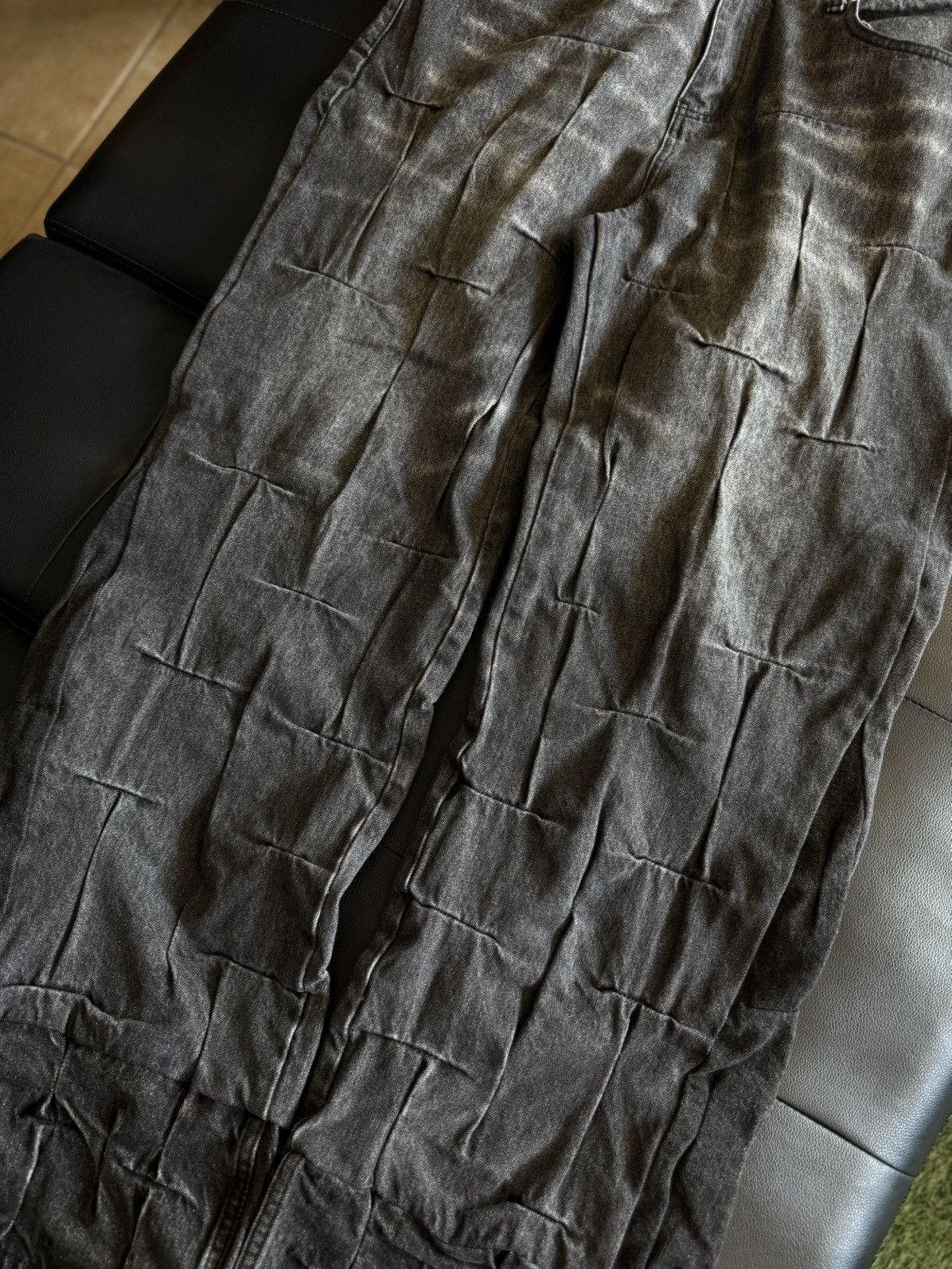 Who Decides War Who Decides War By MRDR BRVDO Black Wavy Denim Jeans 34 NEW Size US 34 / EU 50 - 2 Thumbnail