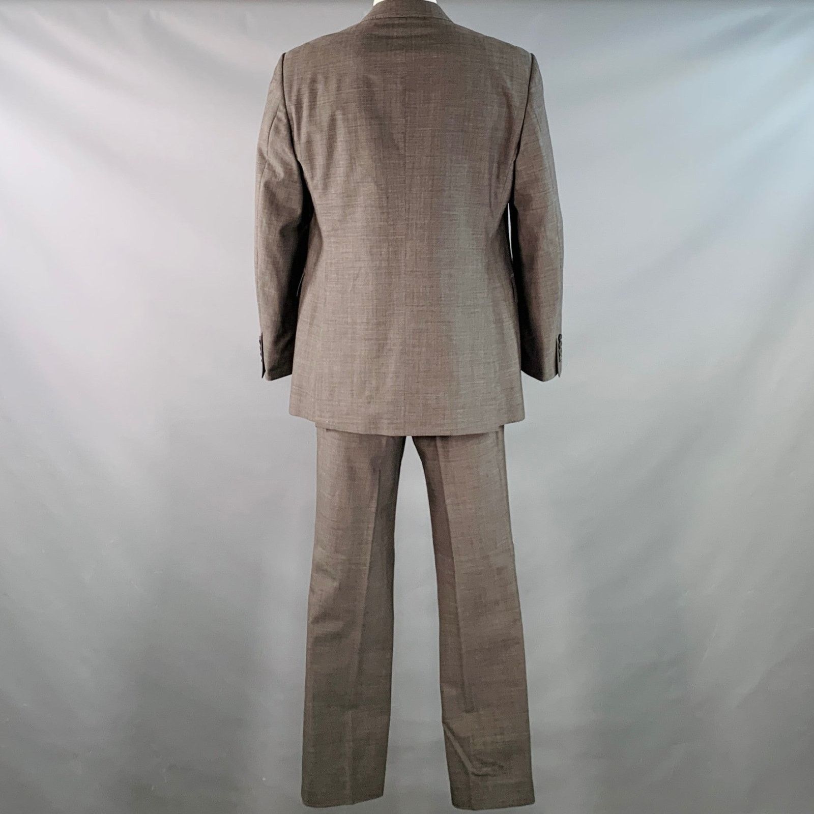 Burberry BURBERRY Size 46 Regular Grey Virgin Wool Notch Lapel Suit Size 46R - 3 Thumbnail