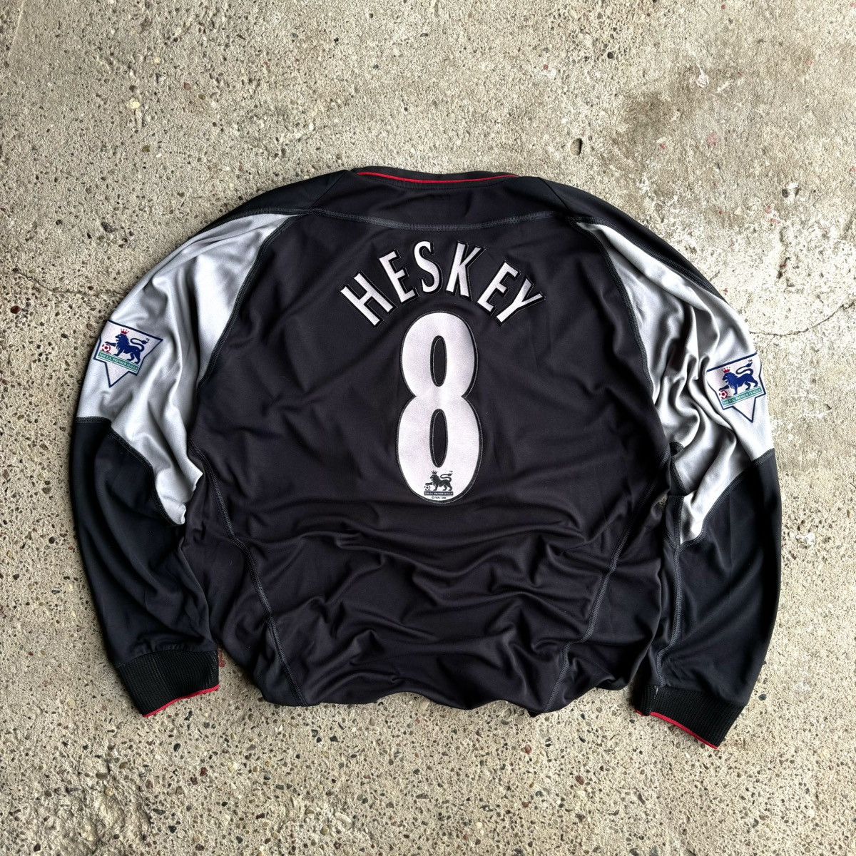 Reebok 2002 2003 Liverpool Heskey #8 Soccer Jersey | Grailed