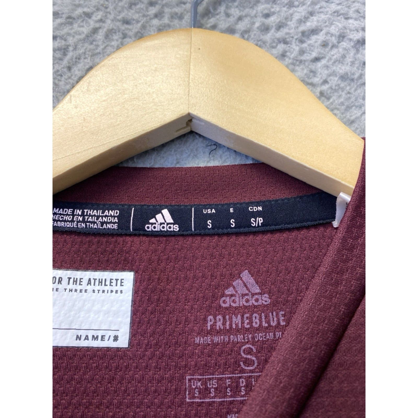 Adidas Adidas CMU Unisex Graphic Tee Shirt Maroon Yellow Short Sleeve Crew Neck S 135-6 Size US 29 - 6 Thumbnail